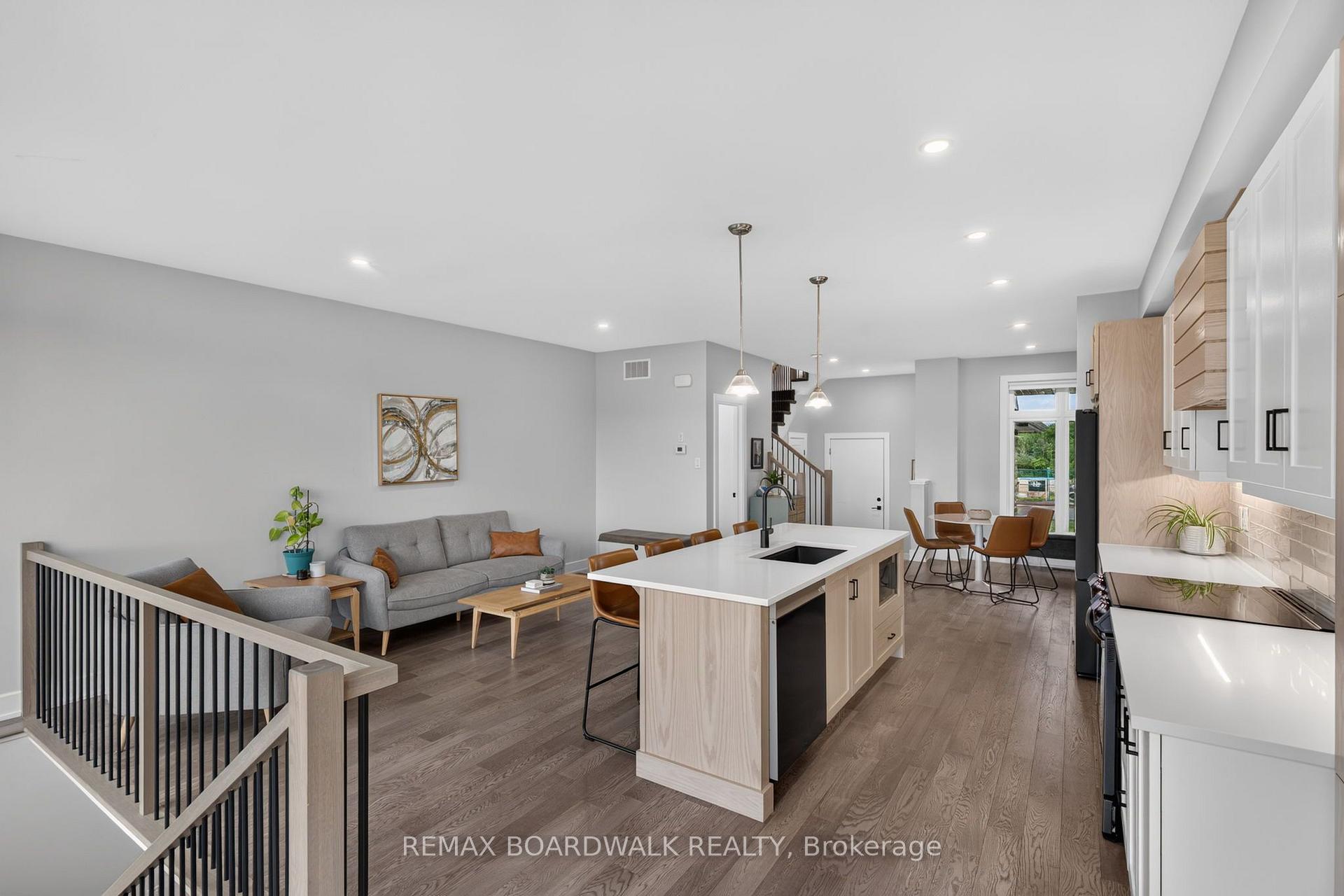 Photo 13 of 47 Odonovan Drive, Carleton Place, Carleton Place — HOMEH