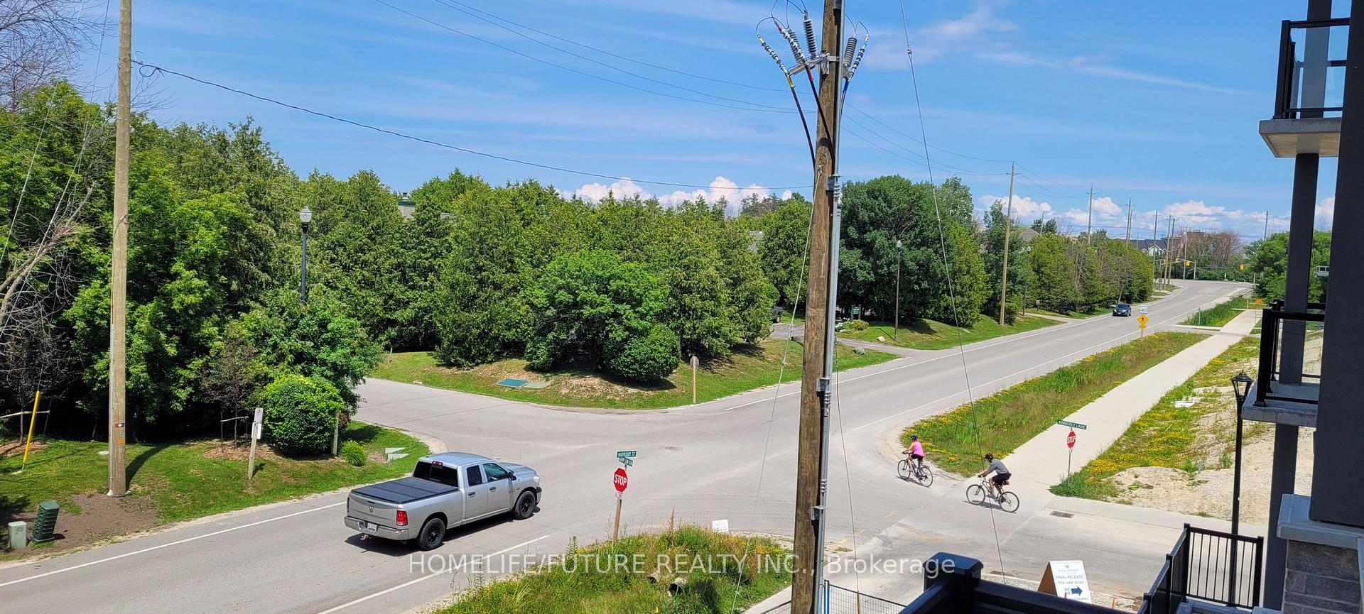Photo 35 of 4 Kimberly Lane, Collingwood — HOMEH