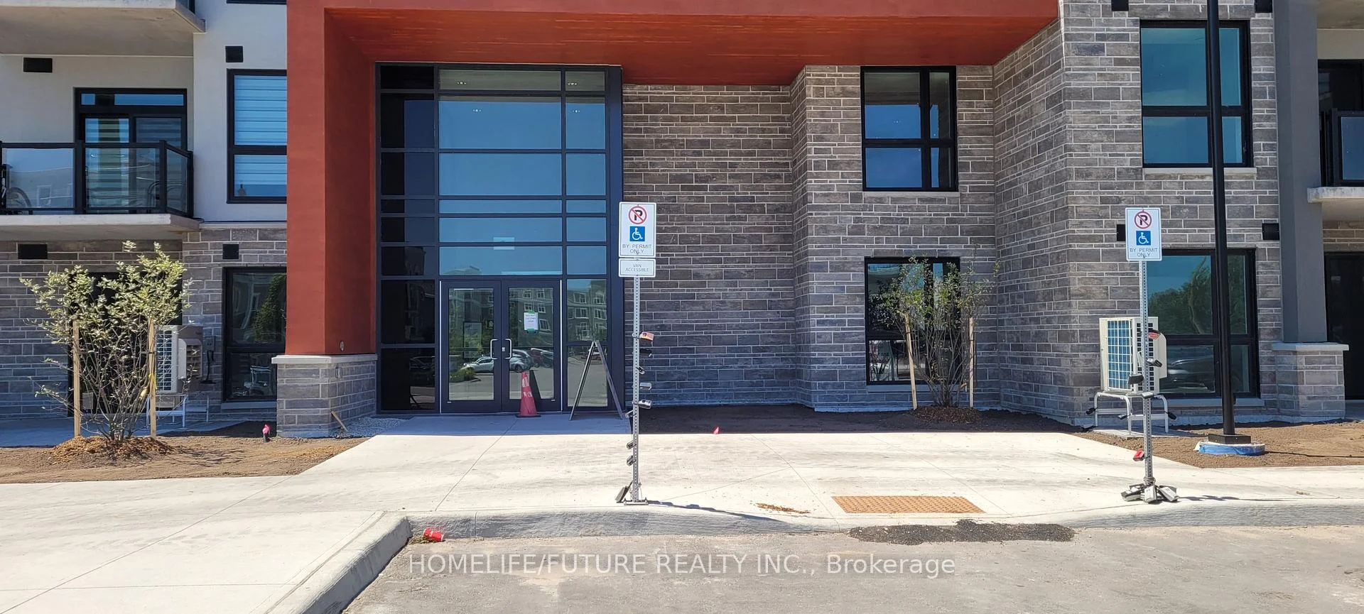 Photo 6 of 4 Kimberly Lane, Collingwood — HOMEH