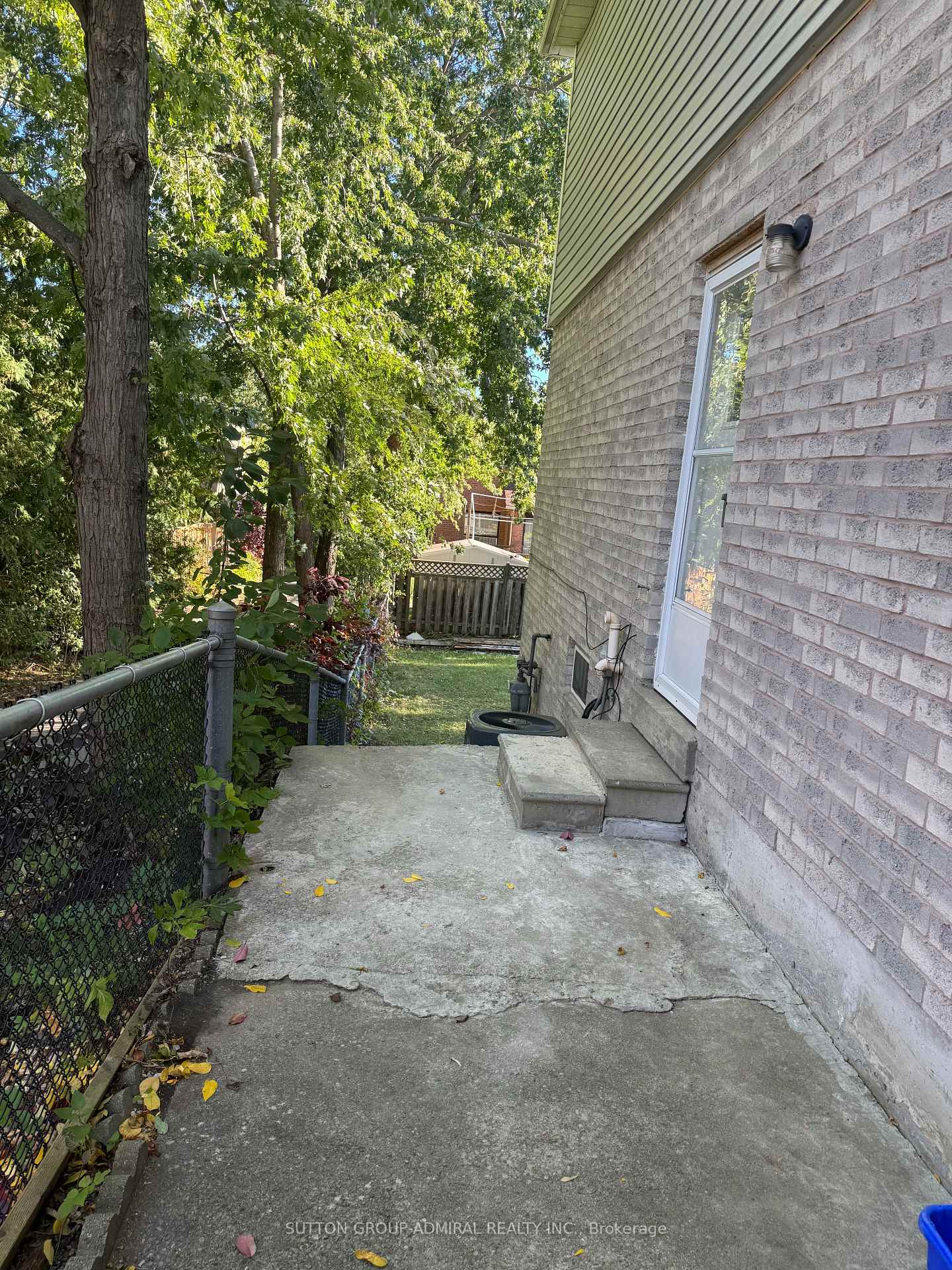 Photo 2 of 29 Bingham Street, Richmond Hill, North Richvale — HOMEH