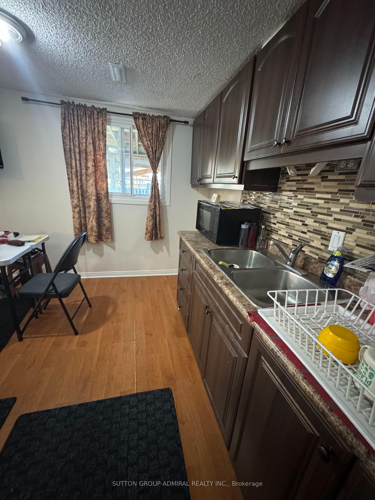 Photo 6 of 29 Bingham Street, Richmond Hill, North Richvale — HOMEH