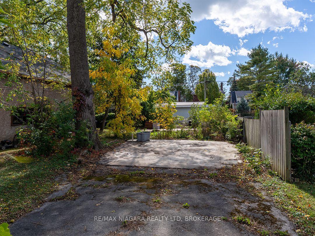Photo 15 of 244 Charlotte Street, Port Colborne, Sugarloaf — HOMEH