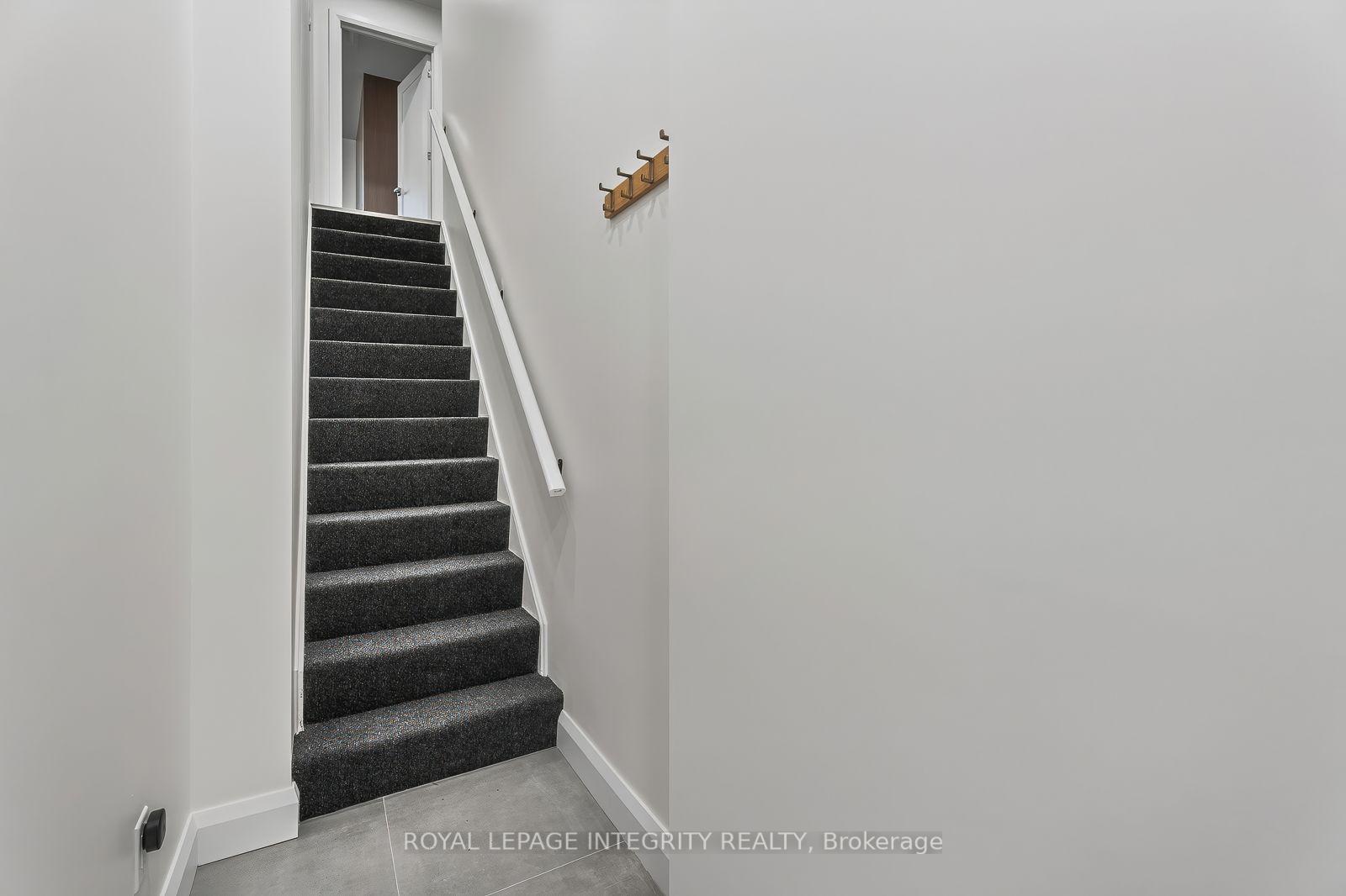 Photo 6 of Unit C, 775 Kingfisher Crescent, Ottawa, Chatelaine Village — HOMEH