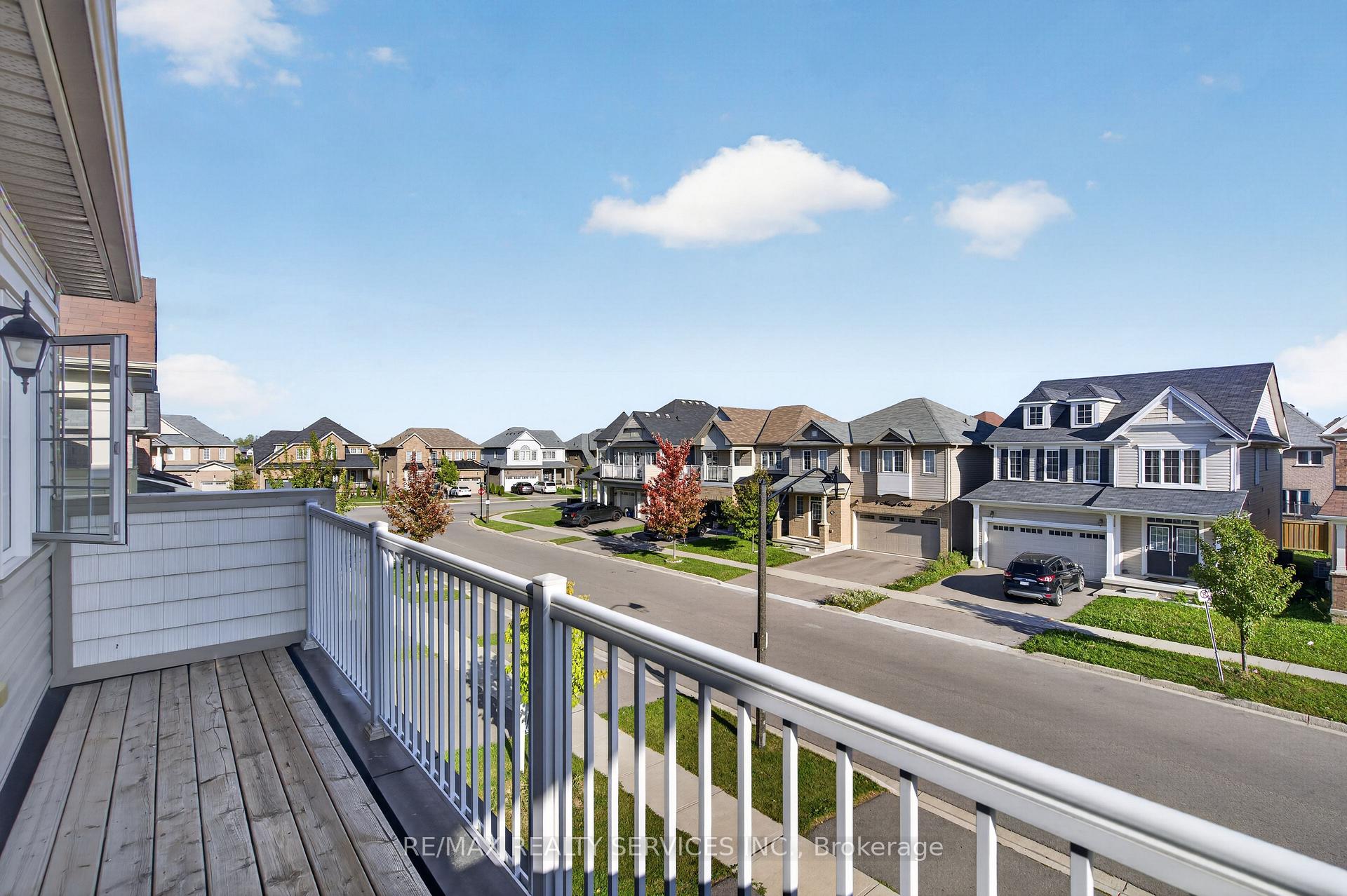 Photo 22 of 10 Munro Circle, Brantford, Empire South — HOMEH
