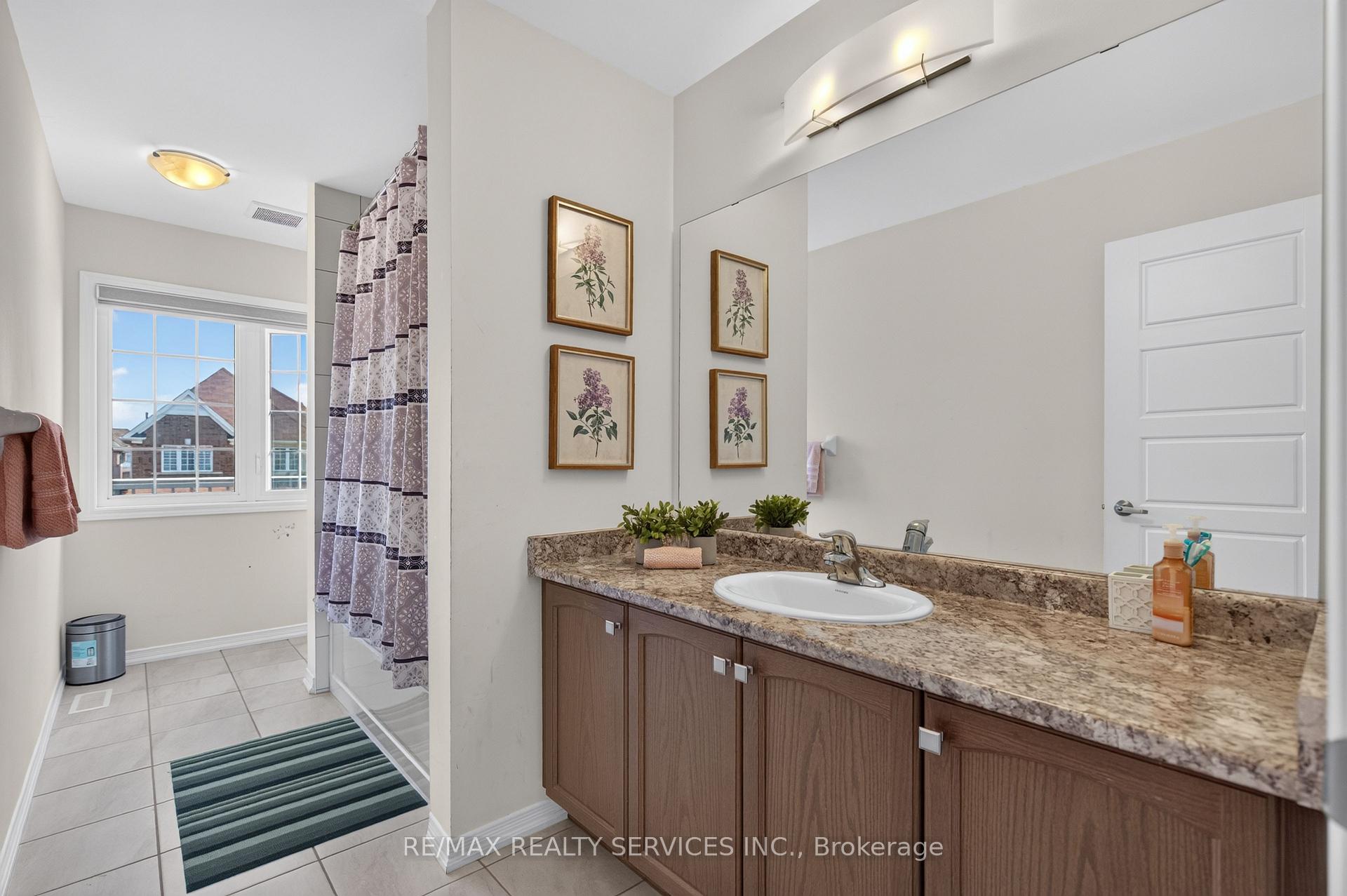 Photo 27 of 10 Munro Circle, Brantford, Empire South — HOMEH