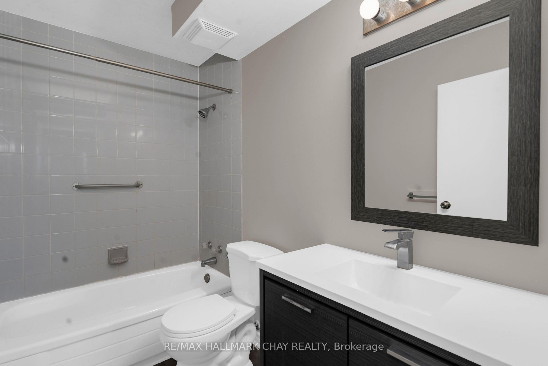 Photo 14 of Unit 414, 126 Bell Farm Road, Barrie, Alliance — HOMEH