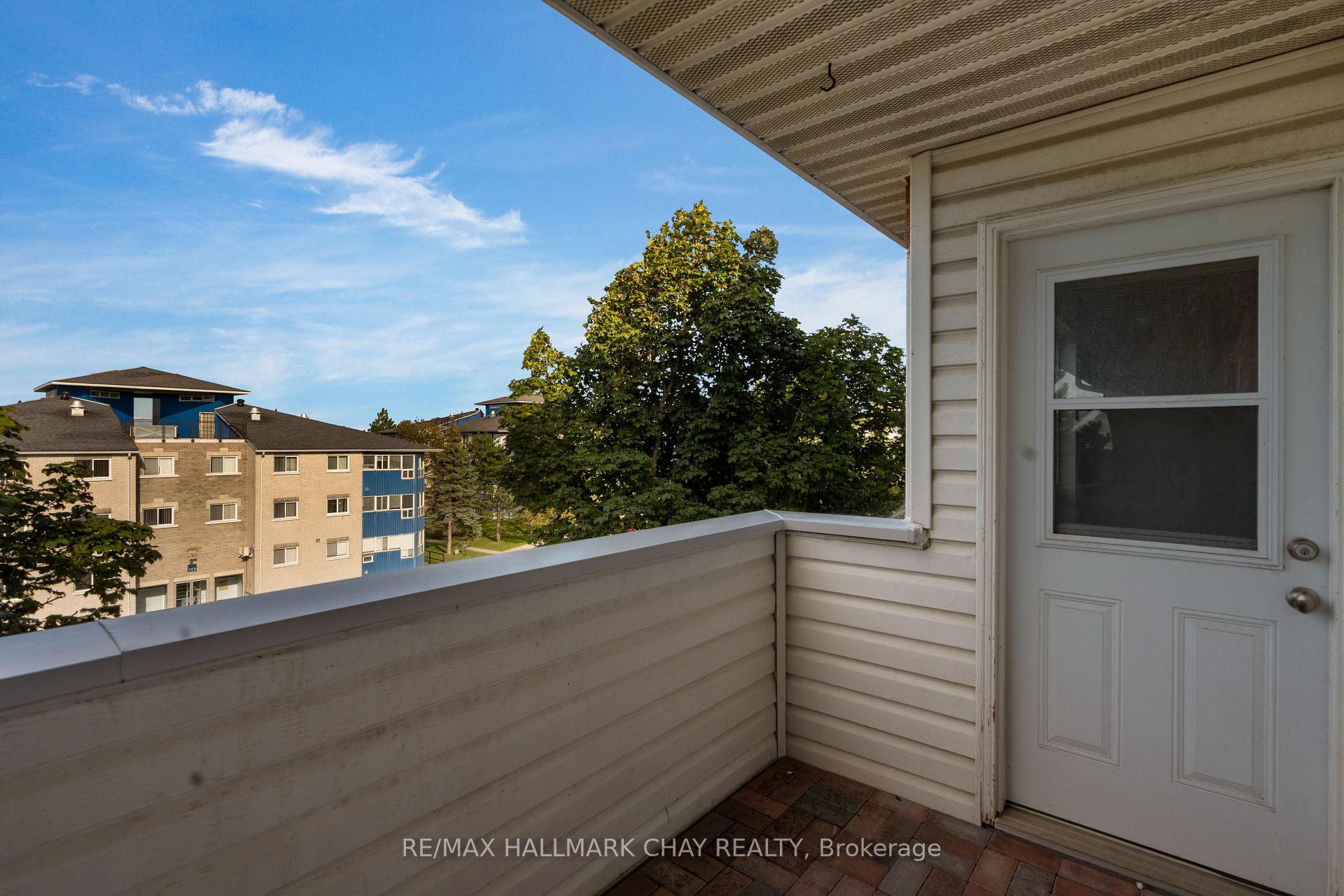 Photo 16 of Unit 414, 126 Bell Farm Road, Barrie, Alliance — HOMEH