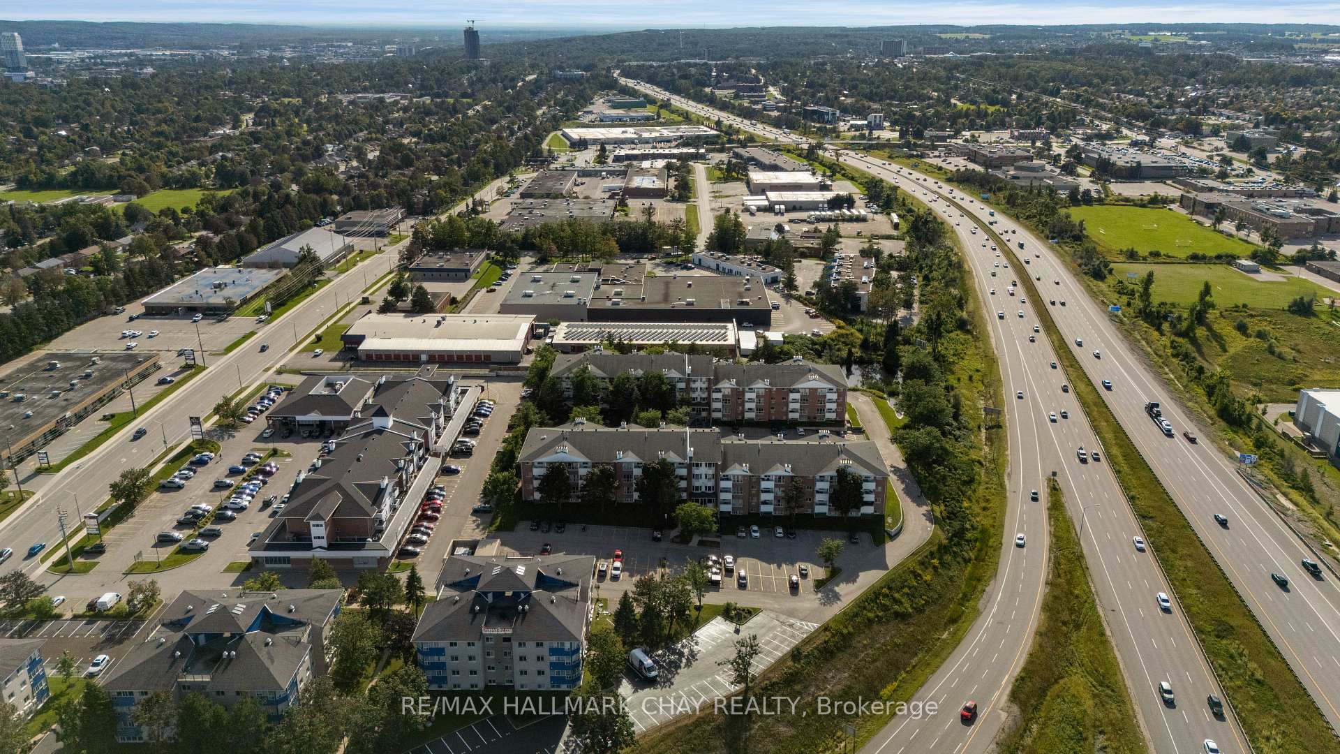 Photo 21 of Unit 414, 126 Bell Farm Road, Barrie, Alliance — HOMEH