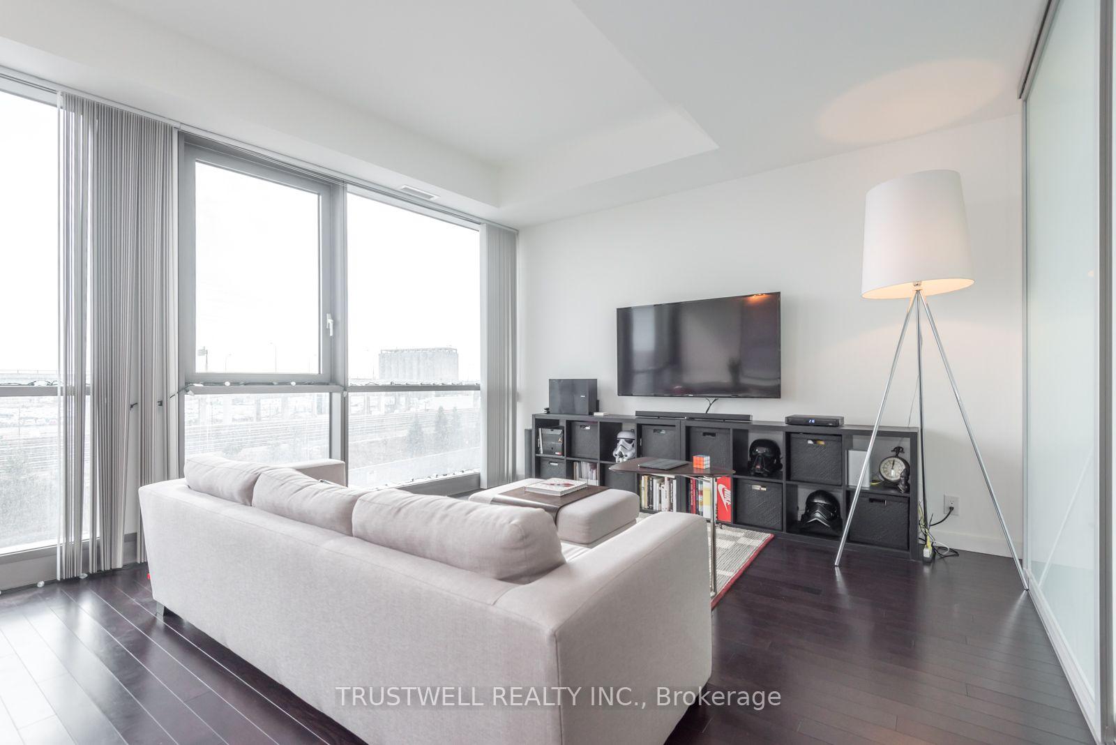 Photo 8 of Unit 310, 390 Cherry Street, Toronto, Waterfront Communities — HOMEH