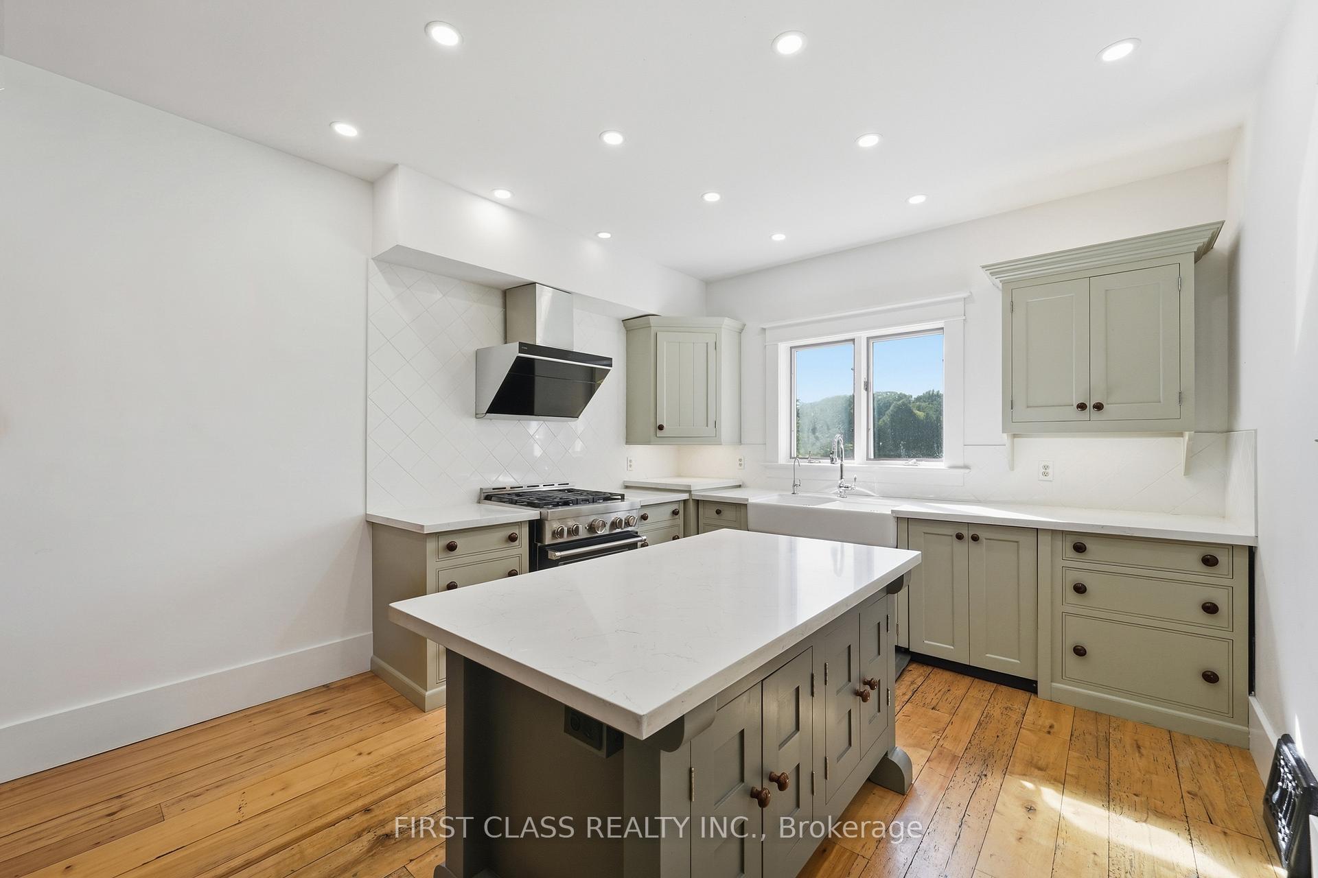 Photo 8 of 424 Concession Rd 8 E, Hamilton, Rural Flamborough — HOMEH