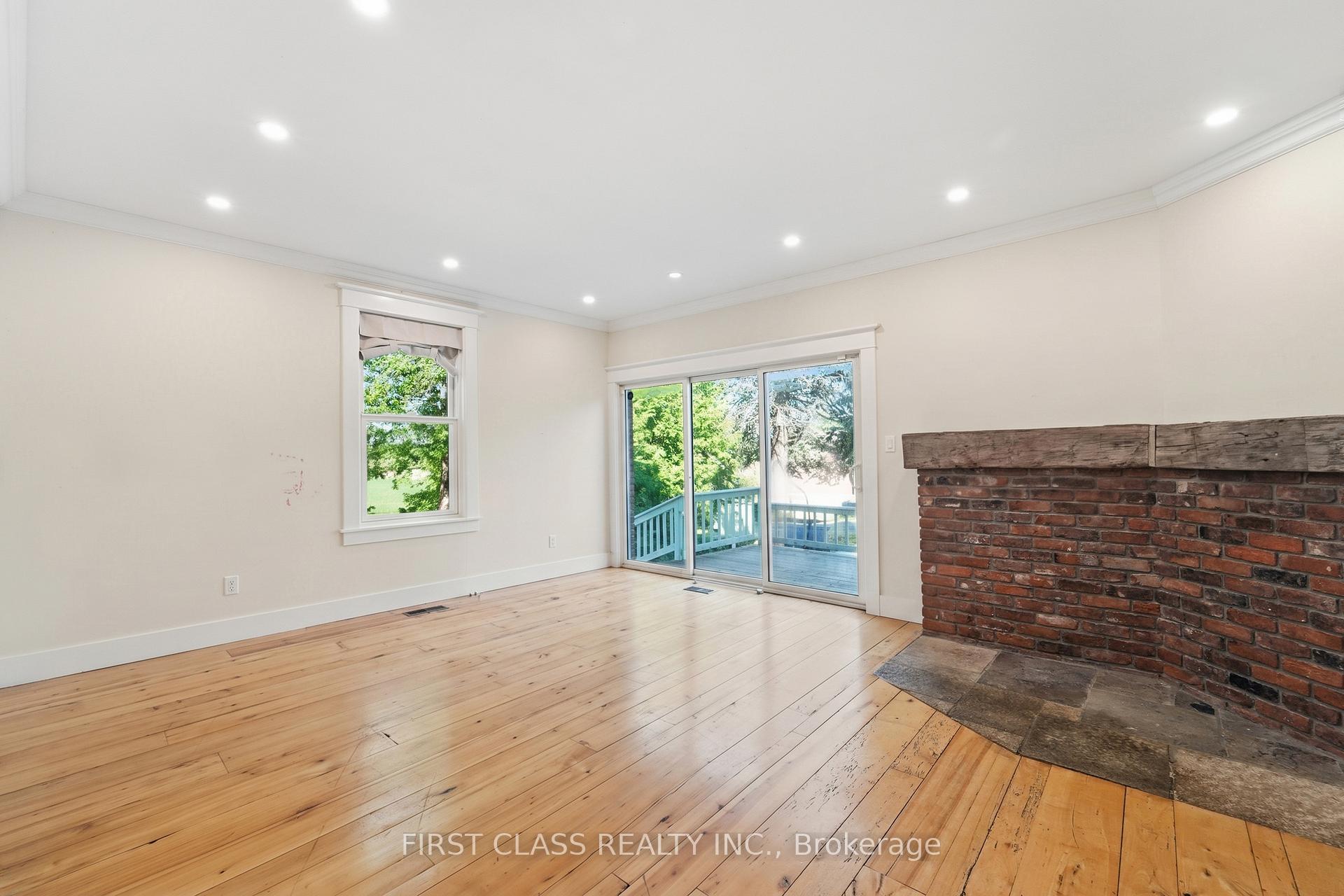 Photo 14 of 424 Concession Rd 8 E, Hamilton, Rural Flamborough — HOMEH