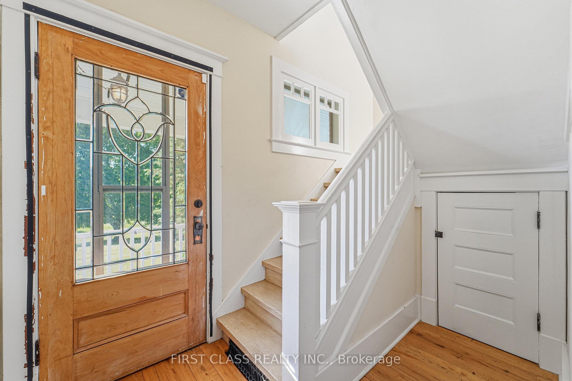 Photo 16 of 424 Concession Rd 8 E, Hamilton, Rural Flamborough — HOMEH
