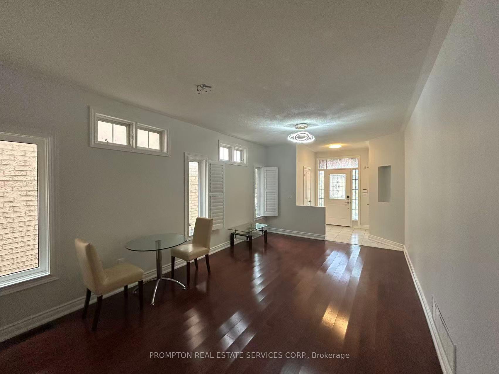 Photo 6 of 101 Madison Heights Boulevard, Markham, Berczy — HOMEH