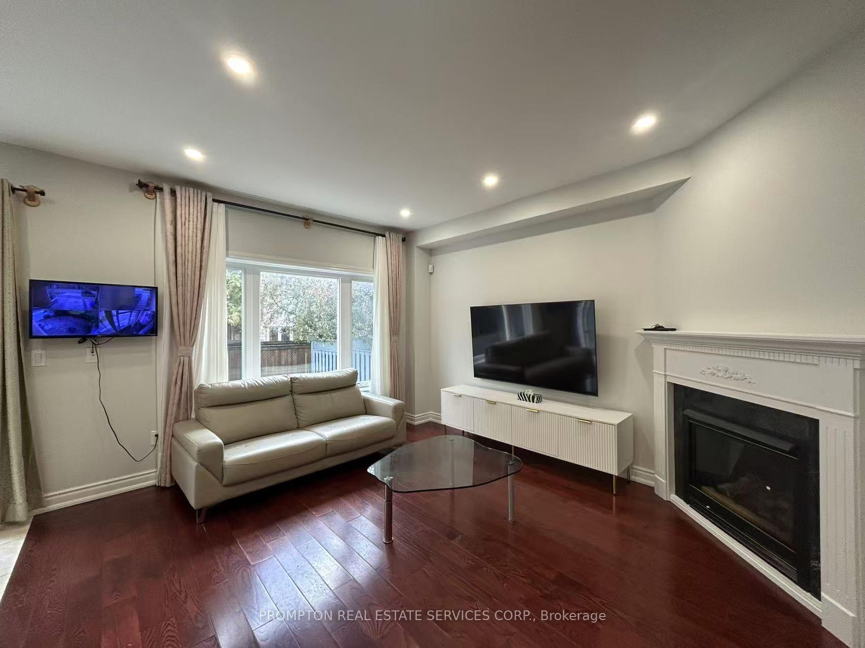 Photo 7 of 101 Madison Heights Boulevard, Markham, Berczy — HOMEH