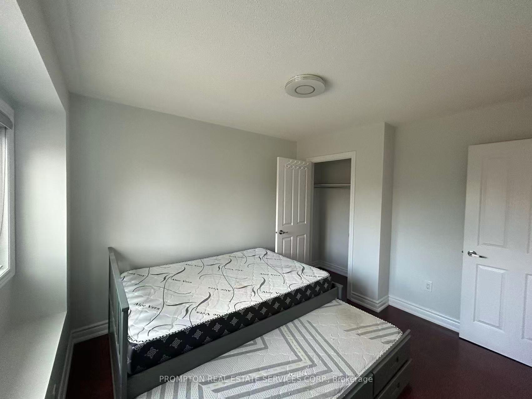 Photo 20 of 101 Madison Heights Boulevard, Markham, Berczy — HOMEH