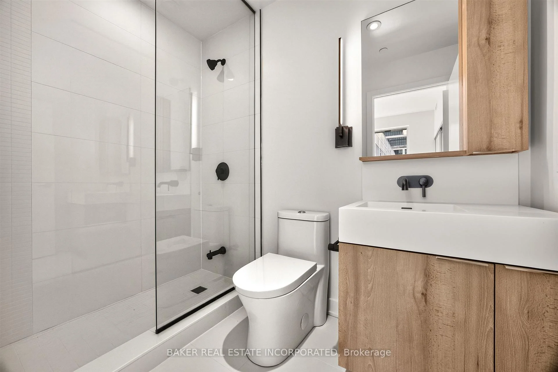 Photo 11 of Unit 3213, 117 Broadway Avenue, Toronto, Mount Pleasant West — HOMEH