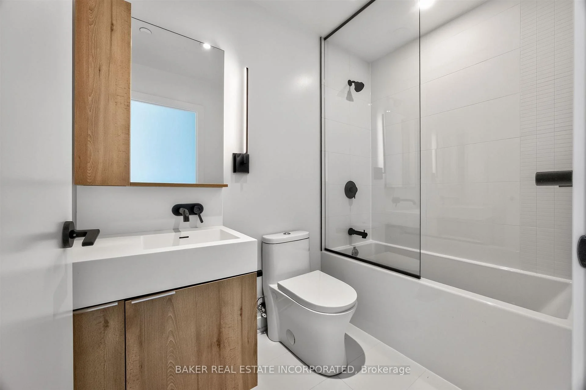 Photo 13 of Unit 3213, 117 Broadway Avenue, Toronto, Mount Pleasant West — HOMEH
