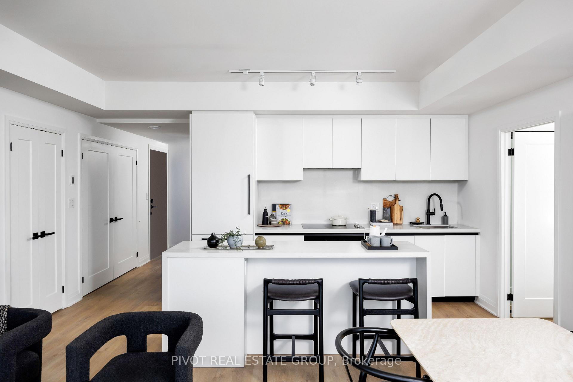 Photo 32 of Unit 1409, 4023 The Exchange, Mississauga, City Centre — HOMEH