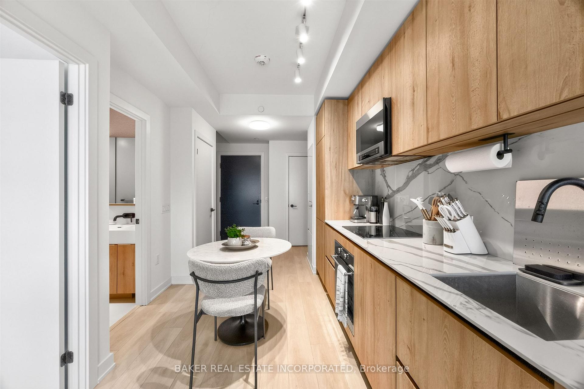 Photo of Unit 3004, 127 Broadway Avenue