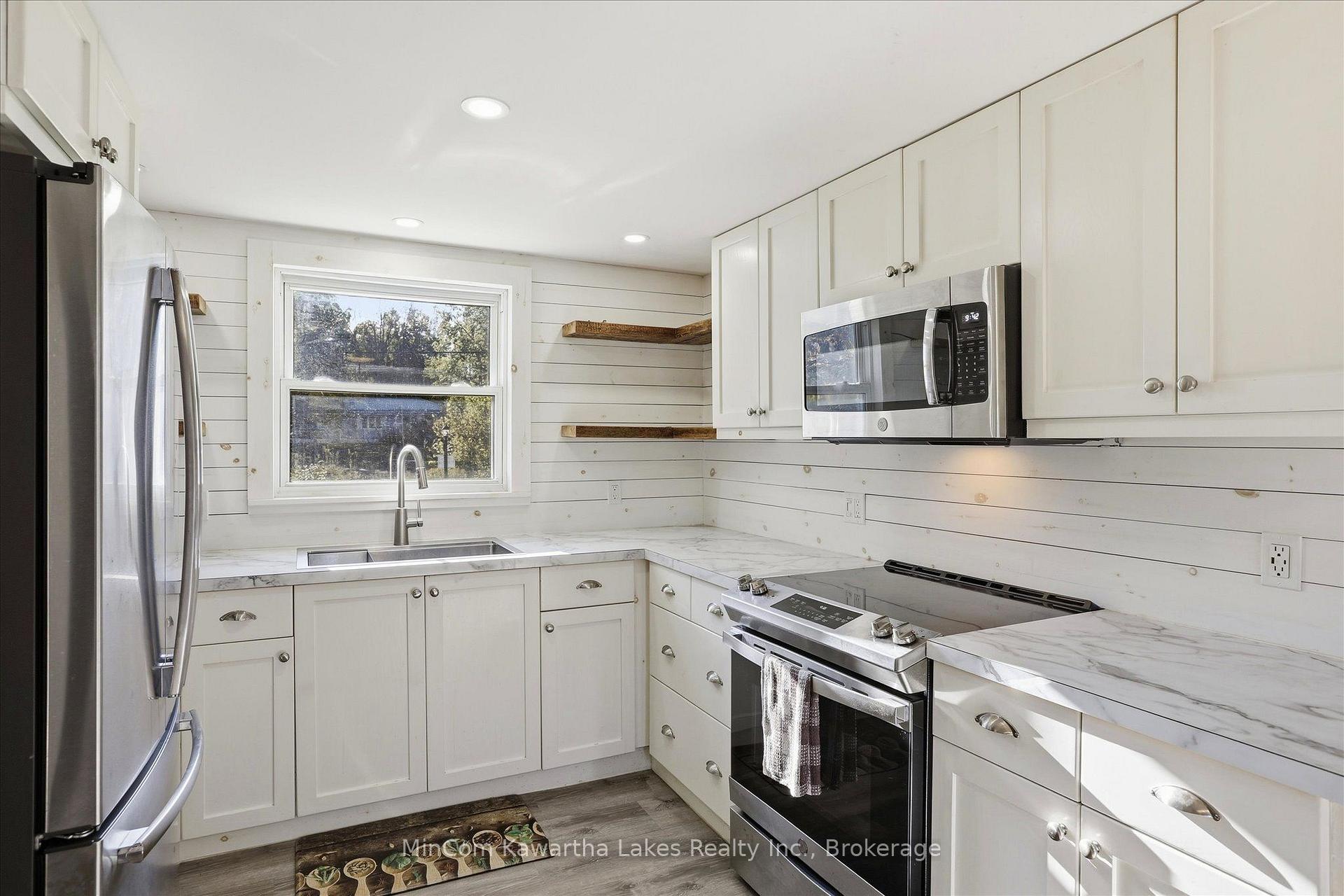 Photo 7 of 42 Willow Road, Otonabee-South Monaghan — HOMEH