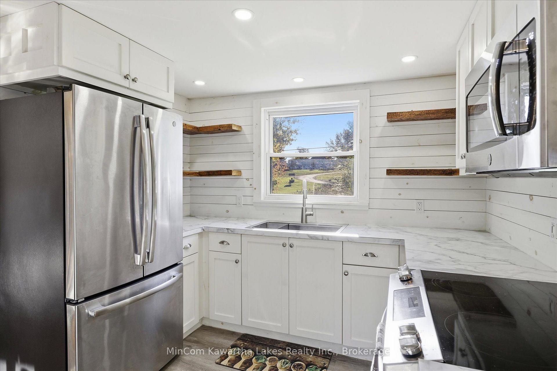 Photo 8 of 42 Willow Road, Otonabee-South Monaghan — HOMEH