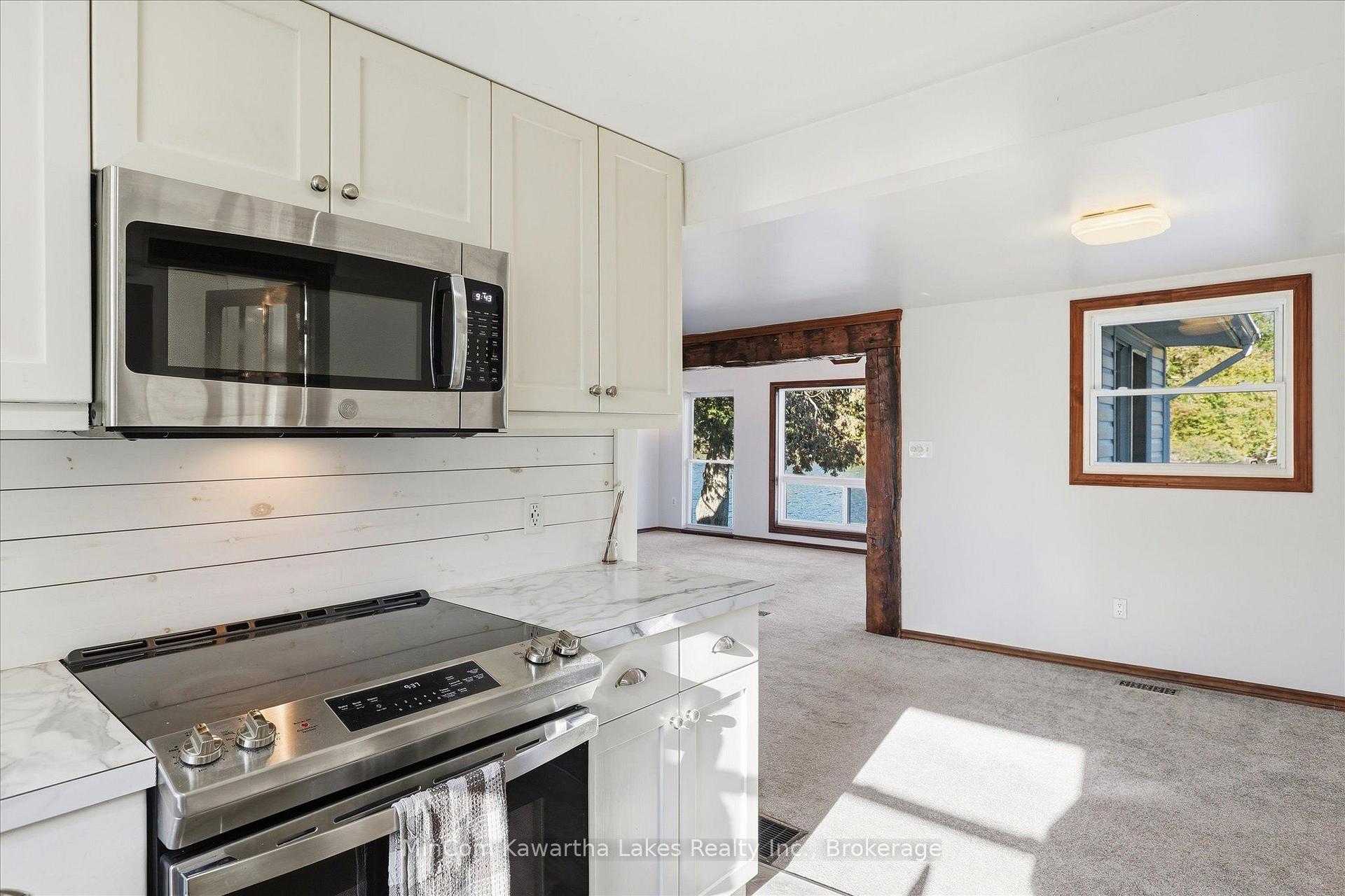 Photo 10 of 42 Willow Road, Otonabee-South Monaghan — HOMEH