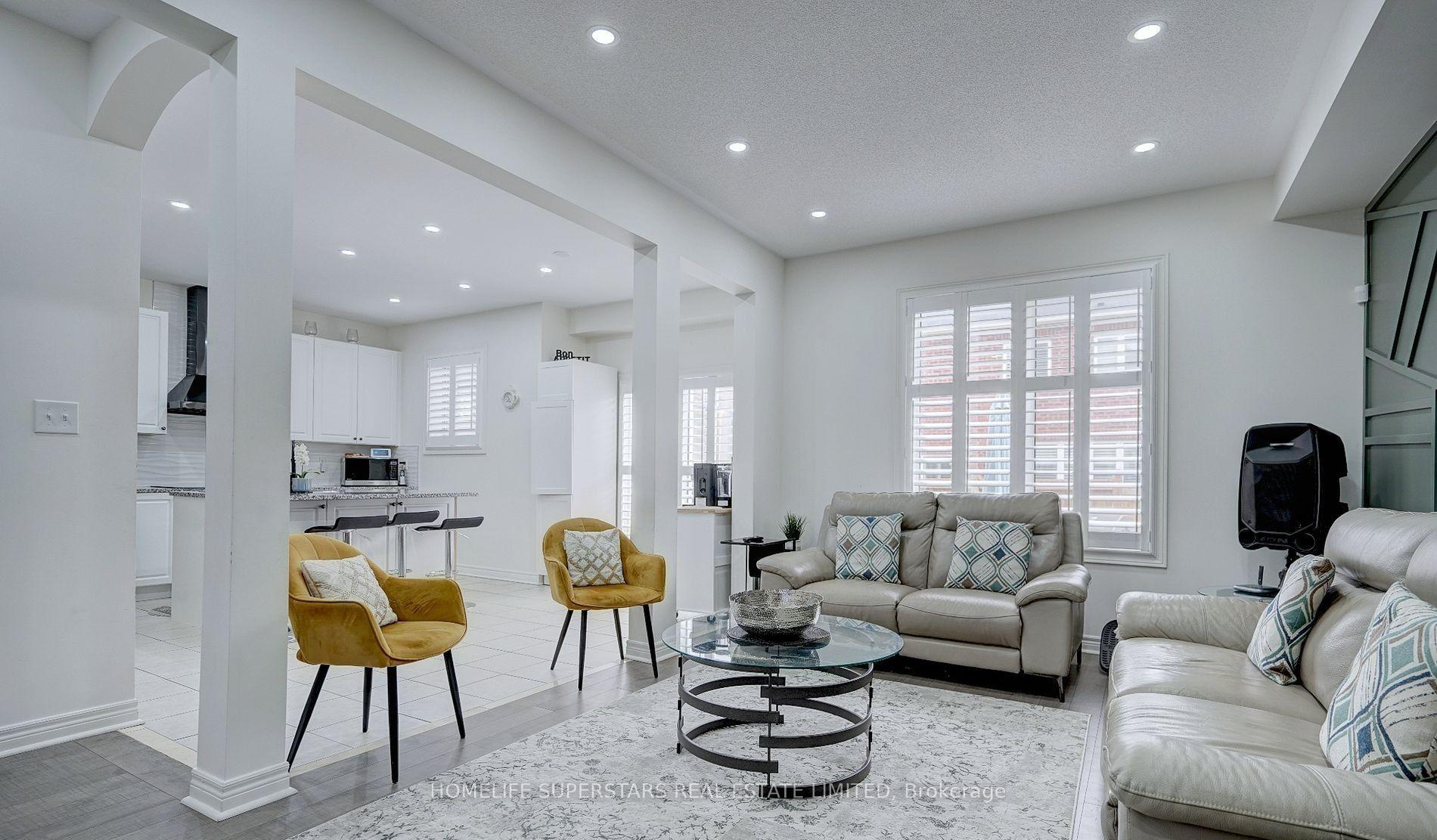 Photo 14 of 556 Bessborough Drive W, Milton, Harrison — HOMEH
