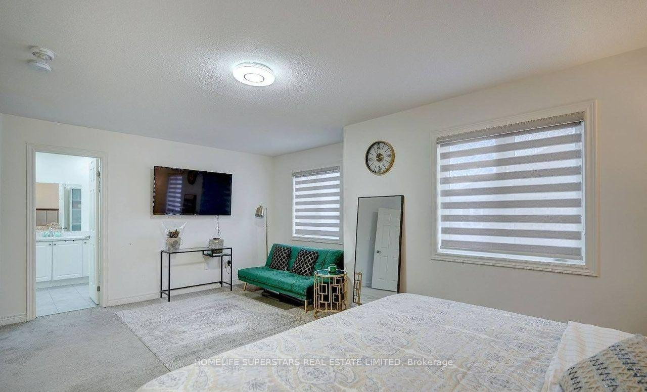 Photo 25 of 556 Bessborough Drive W, Milton, Harrison — HOMEH