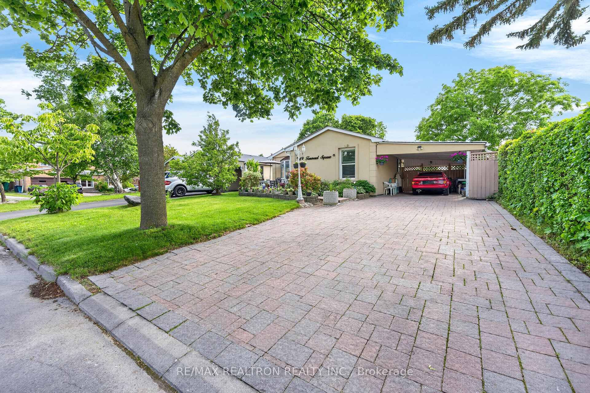 Photo 4 of 49 Tunmead Square, Scarborough, Malvern — HOMEH