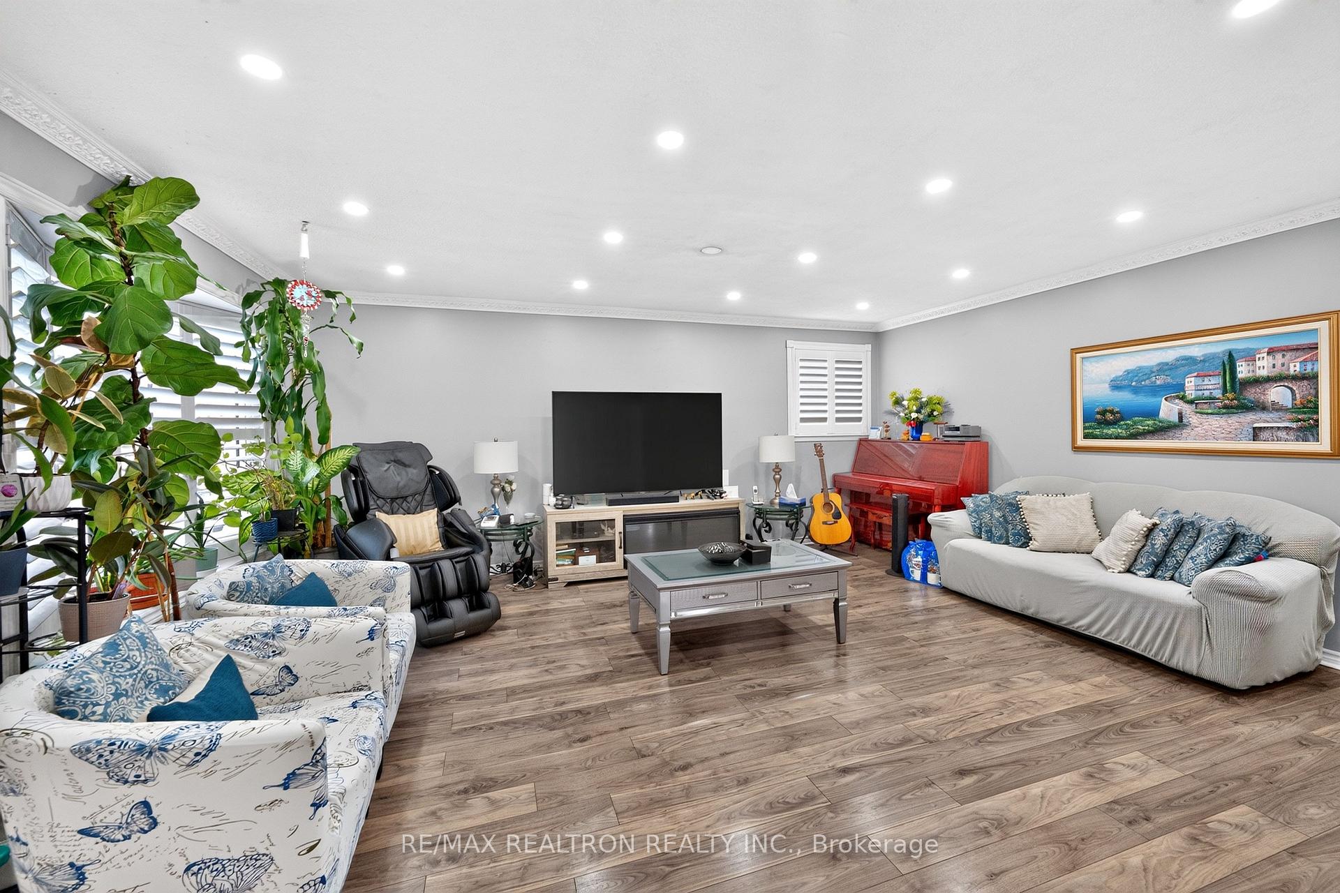 Photo 11 of 49 Tunmead Square, Scarborough, Malvern — HOMEH