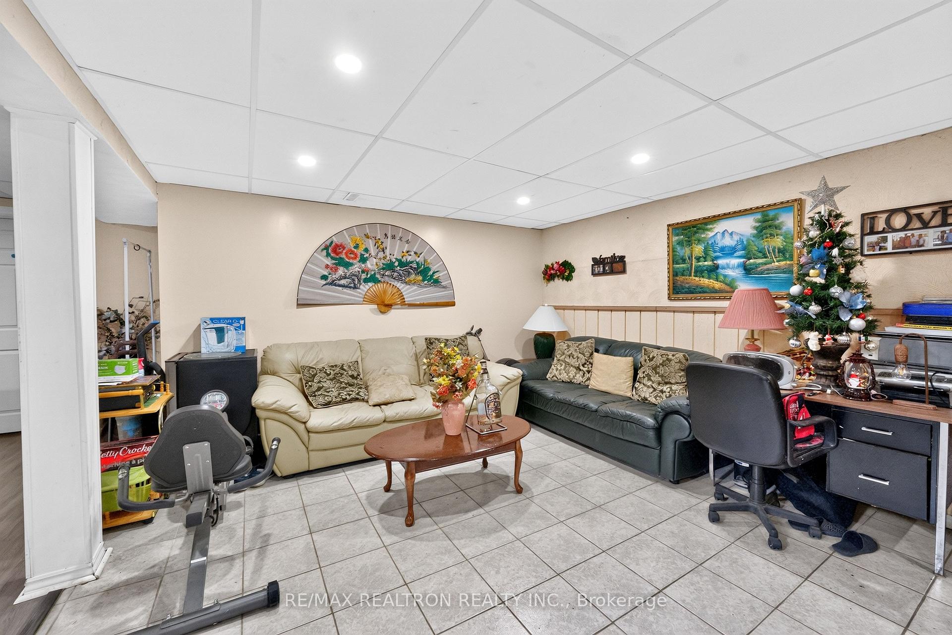 Photo 33 of 49 Tunmead Square, Scarborough, Malvern — HOMEH