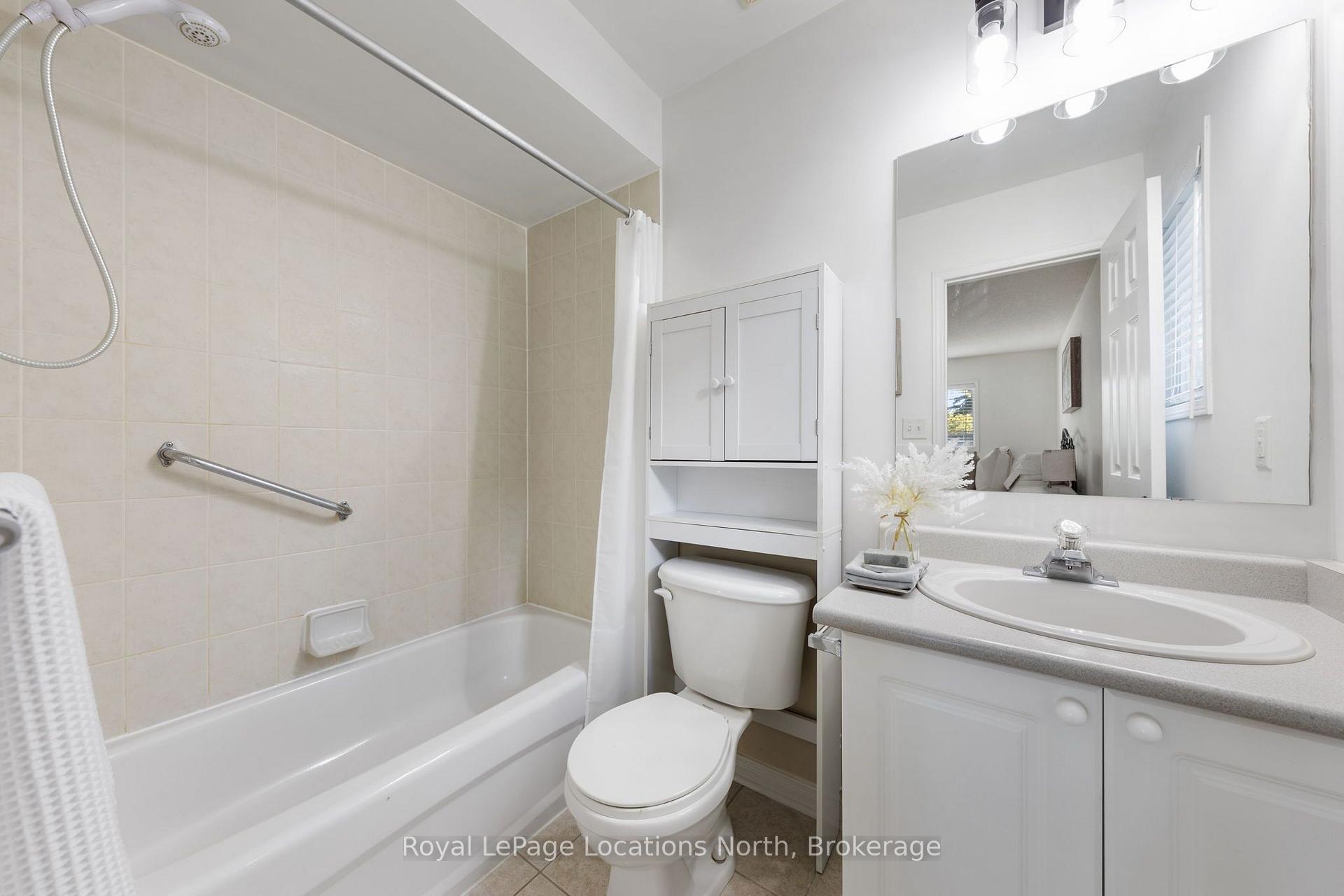 Photo 27 of 4 Trailwood Place, Wasaga Beach — HOMEH