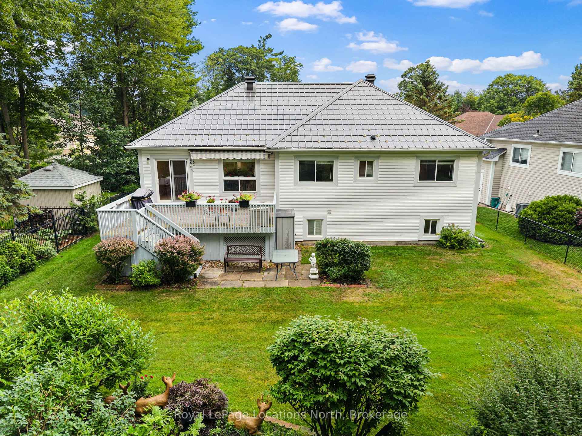 Photo 47 of 4 Trailwood Place, Wasaga Beach — HOMEH
