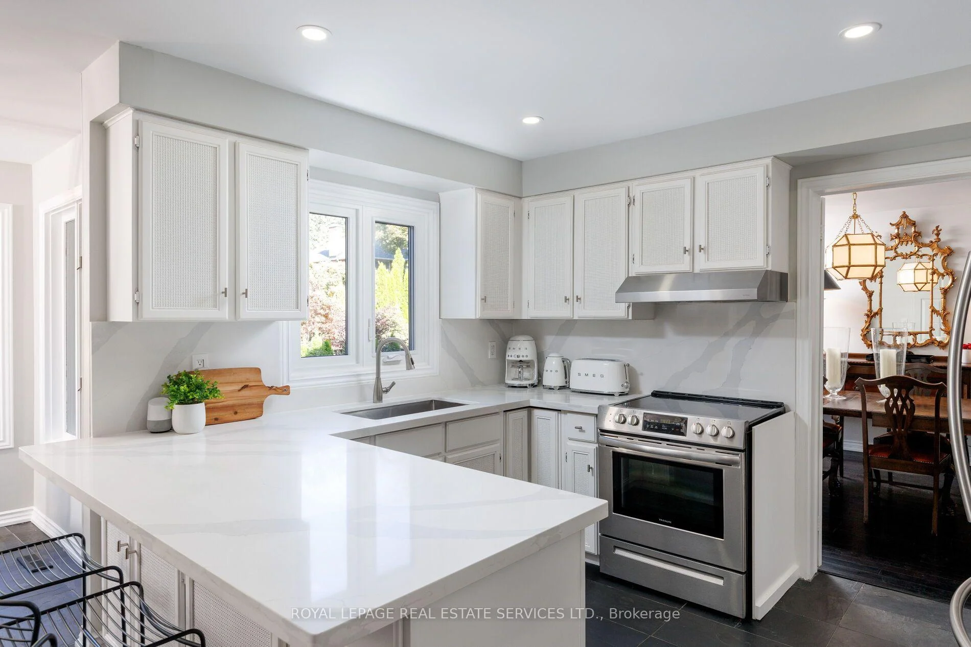 Photo 39 of 51 Skipper Lane, Oakville, Bronte — HOMEH