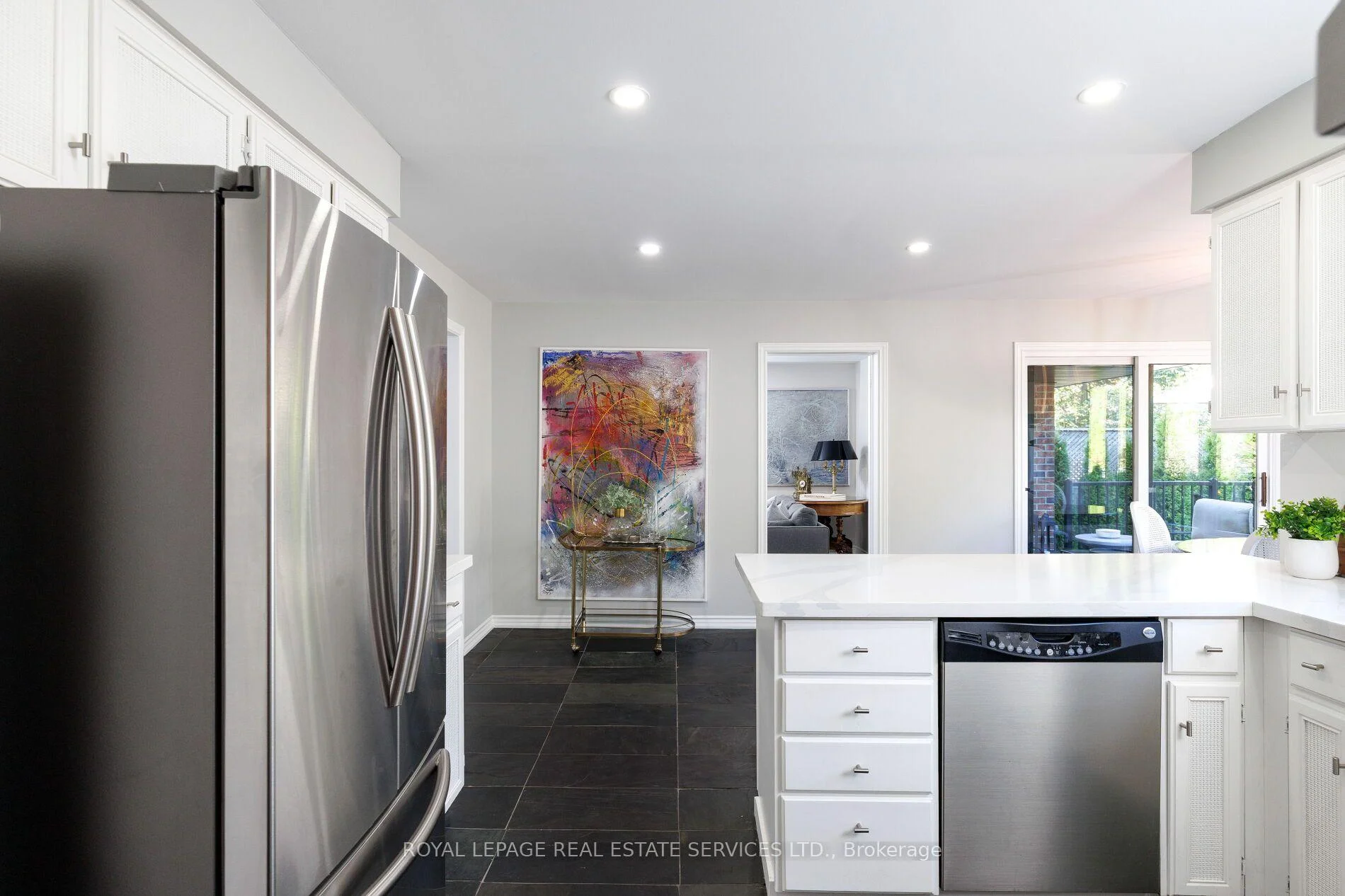 Photo 42 of 51 Skipper Lane, Oakville, Bronte — HOMEH