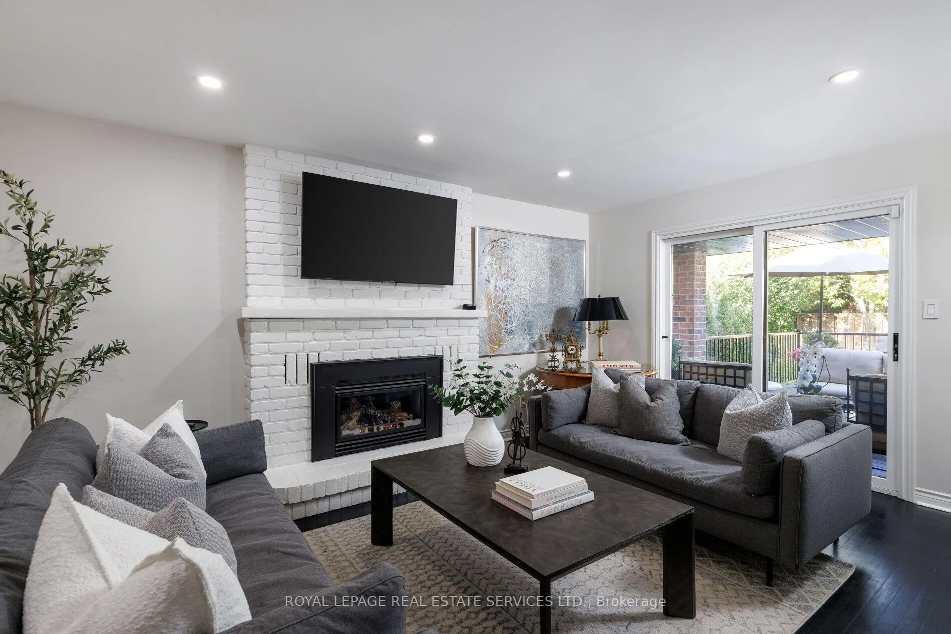 Photo 49 of 51 Skipper Lane, Oakville, Bronte — HOMEH