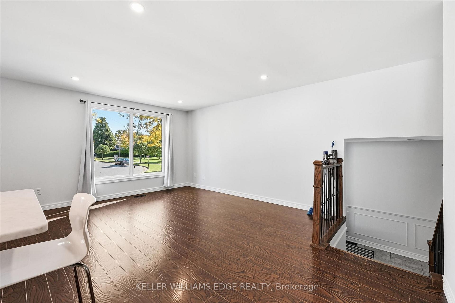 Photo 6 of 1072 Quinton Road, London, North P — HOMEH