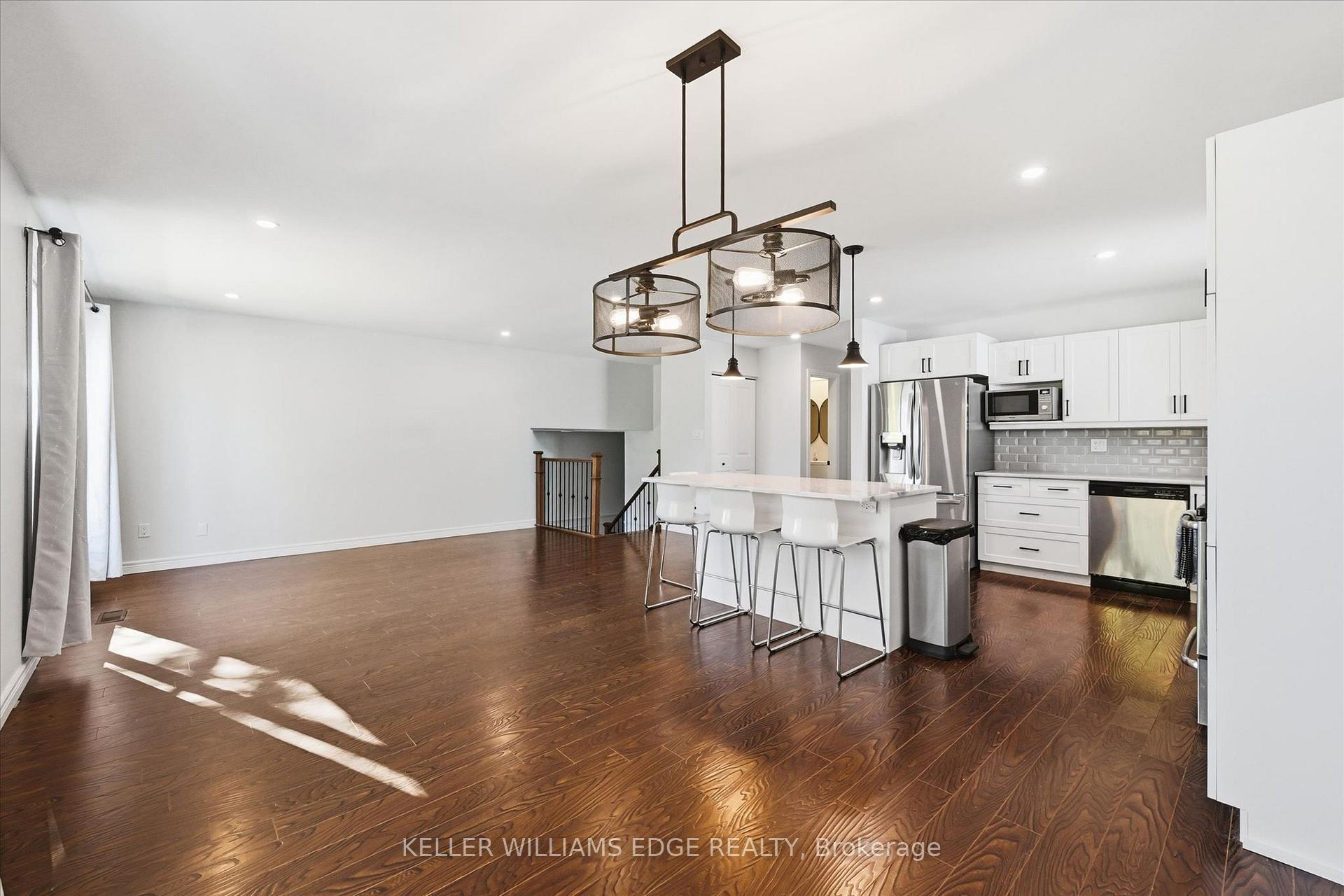Photo 8 of 1072 Quinton Road, London, North P — HOMEH