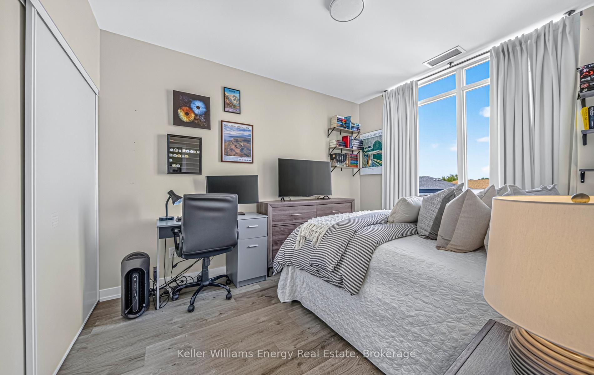 Photo 17 of Unit 301, 1010 Dundas Street E, Whitby, Pringle Creek — HOMEH