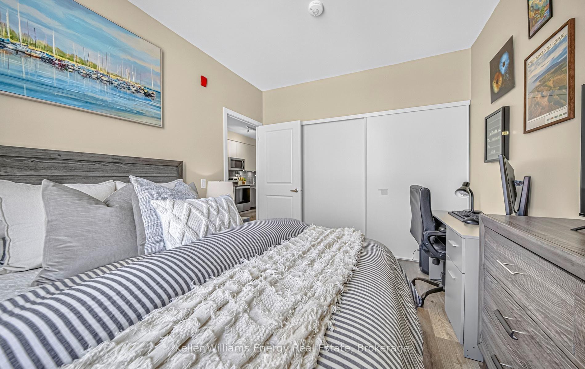 Photo 19 of Unit 301, 1010 Dundas Street E, Whitby, Pringle Creek — HOMEH