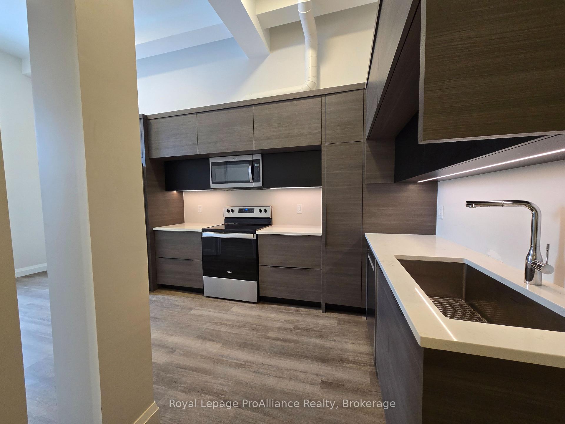 Photo 4 of Unit 1, 261 Front Street, Belleville, Belleville Ward — HOMEH