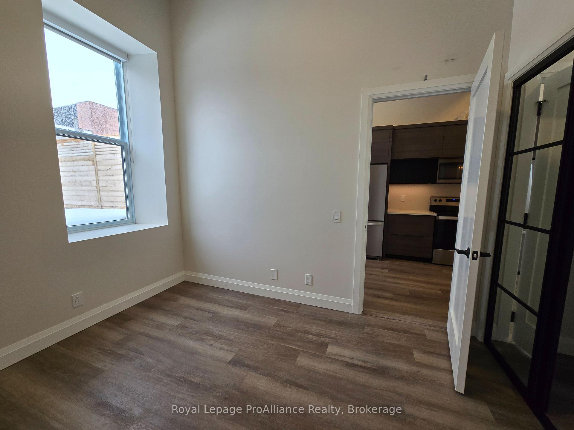 Photo 10 of Unit 1, 261 Front Street, Belleville, Belleville Ward — HOMEH