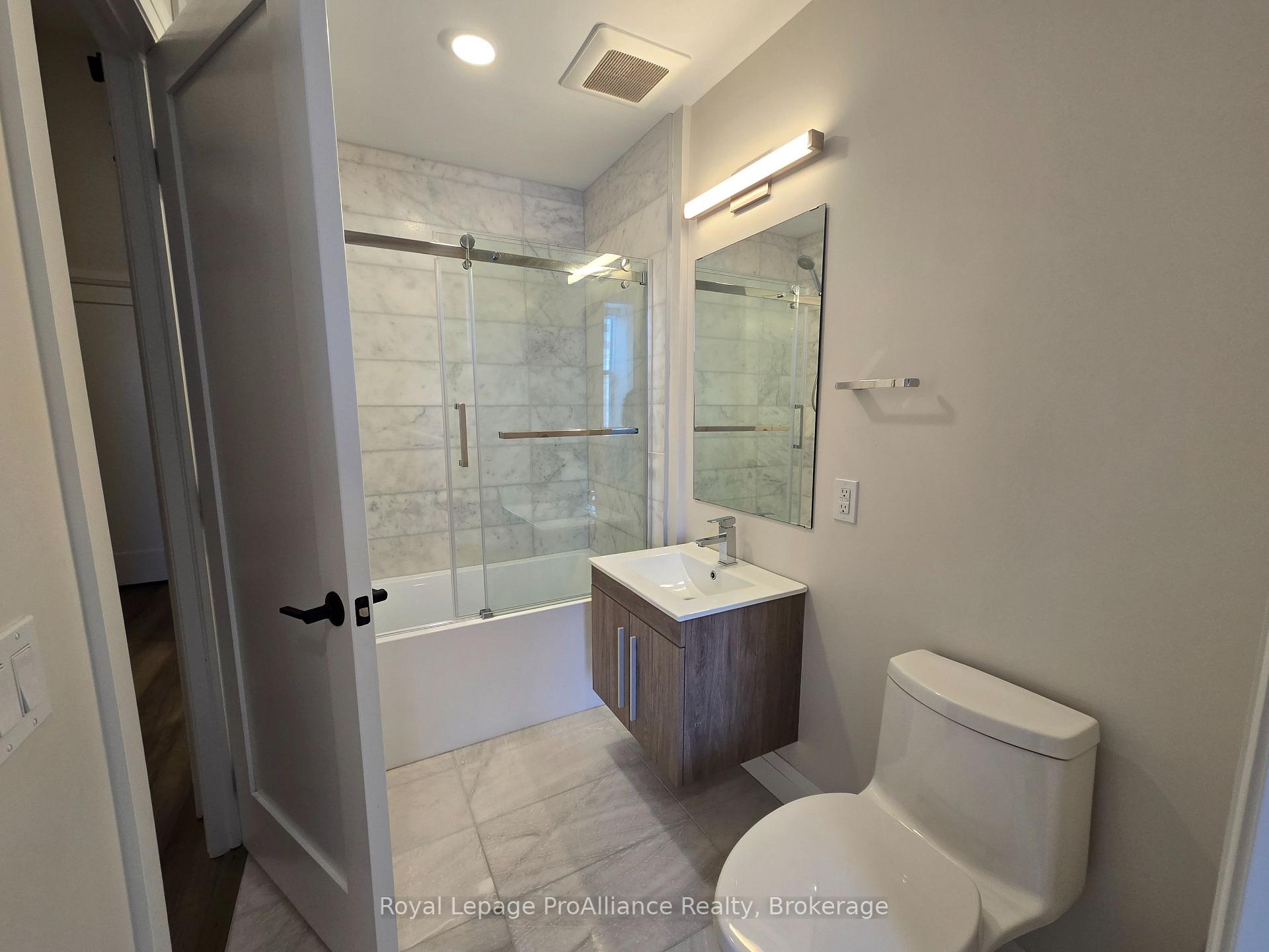 Photo 12 of Unit 1, 261 Front Street, Belleville, Belleville Ward — HOMEH