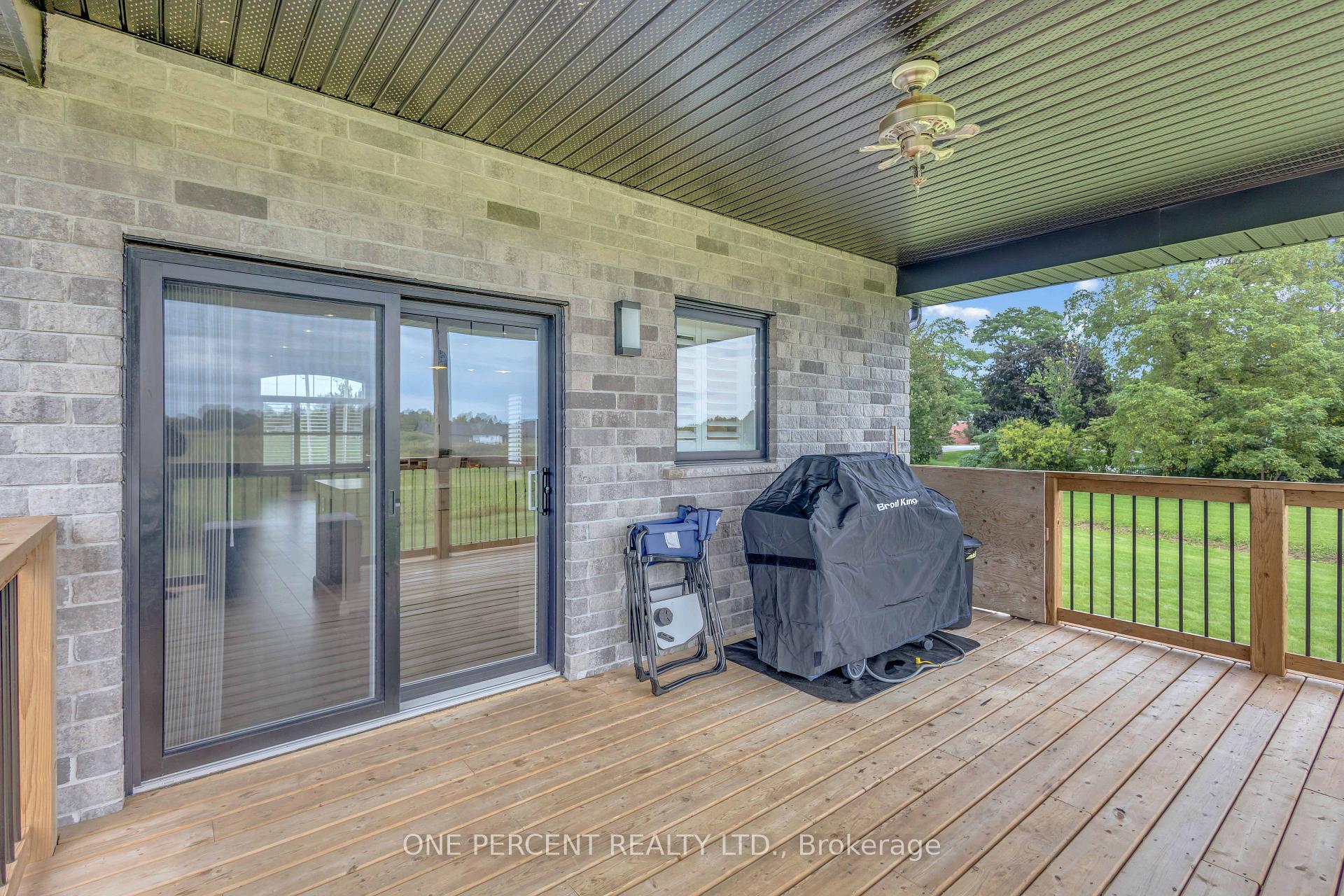 Photo 38 of 1410 Thompson Road E, Norfolk, Villa Nova — HOMEH