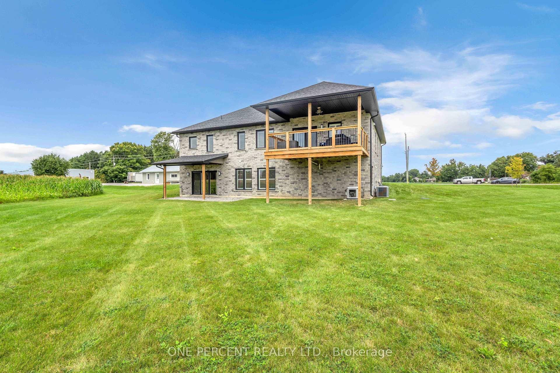 Photo 40 of 1410 Thompson Road E, Norfolk, Villa Nova — HOMEH