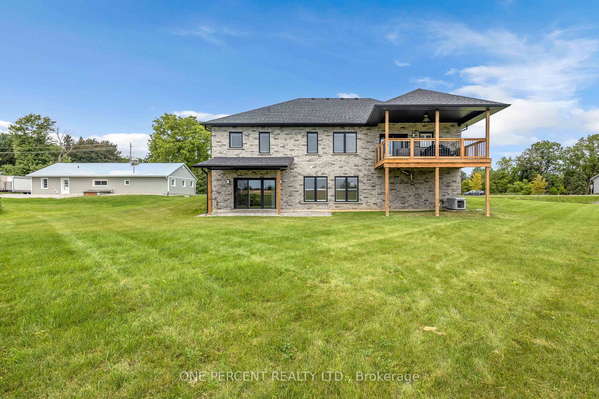 Photo 41 of 1410 Thompson Road E, Norfolk, Villa Nova — HOMEH