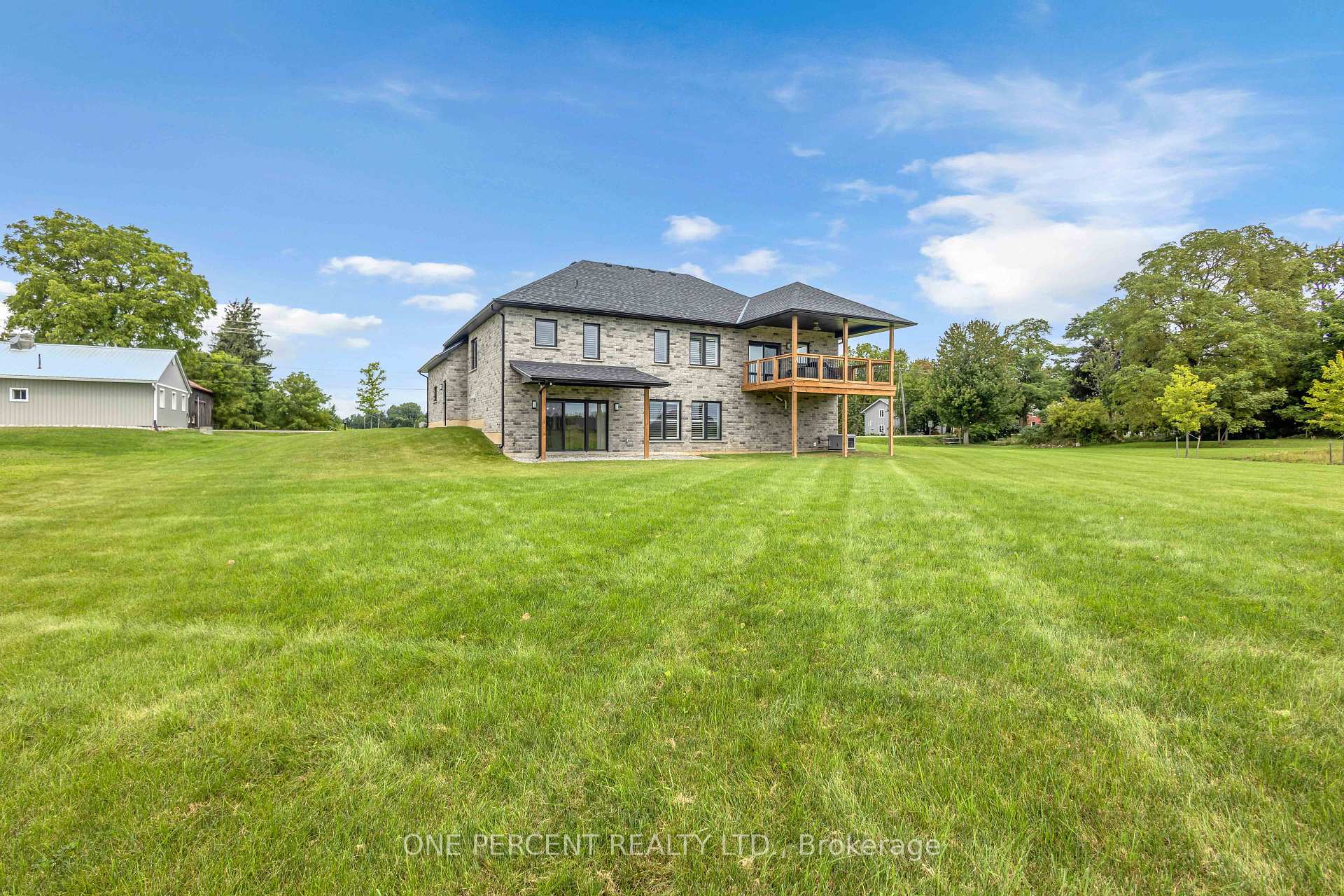 Photo 42 of 1410 Thompson Road E, Norfolk, Villa Nova — HOMEH