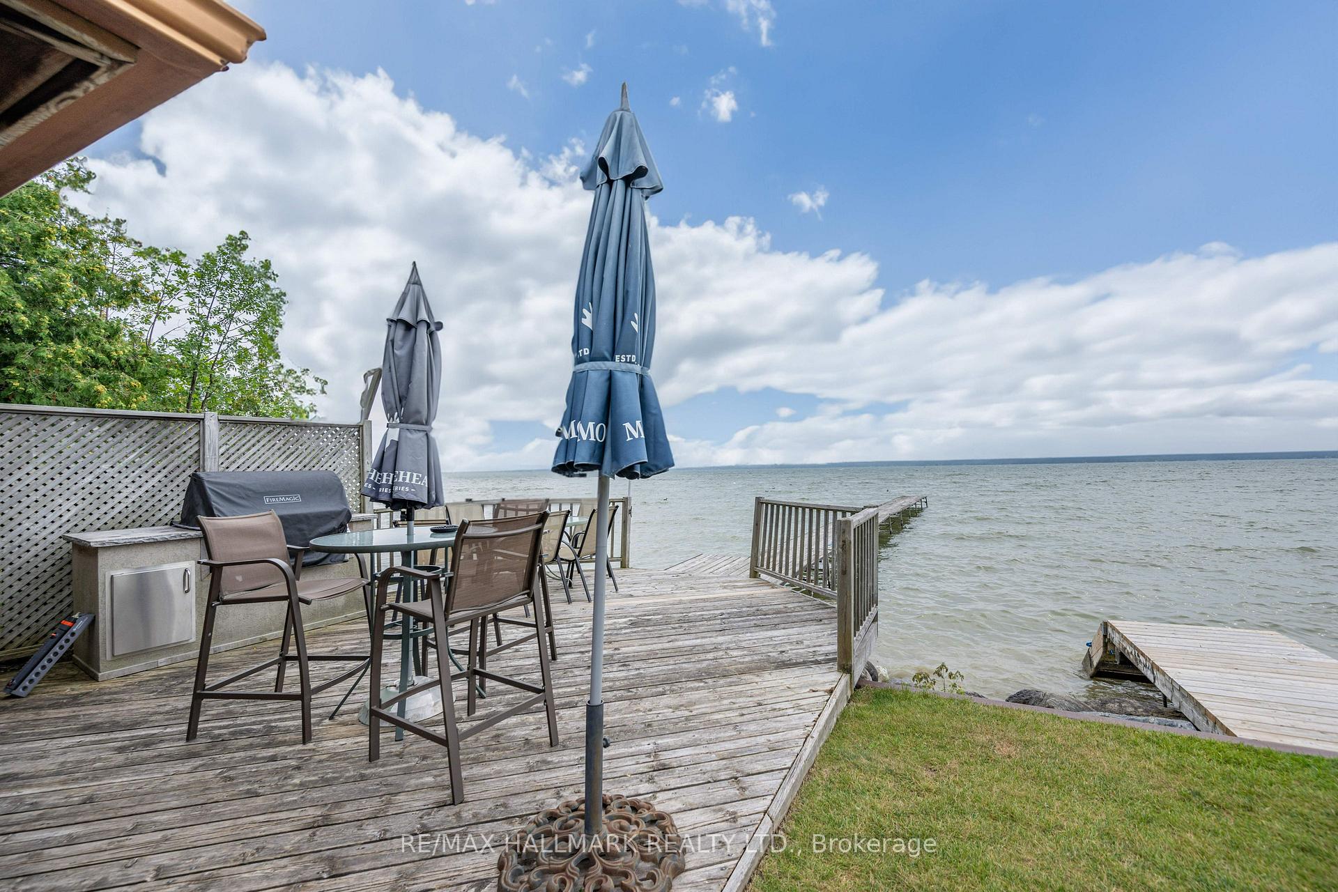 Photo 20 of 361 Lake Drive N, Georgina, Historic Lakeshore Communities — HOMEH