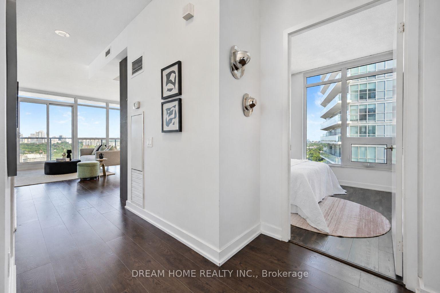 Photo 5 of Unit 2608, 121 Mcmahon Drive, North York, Bayview Village — HOMEH