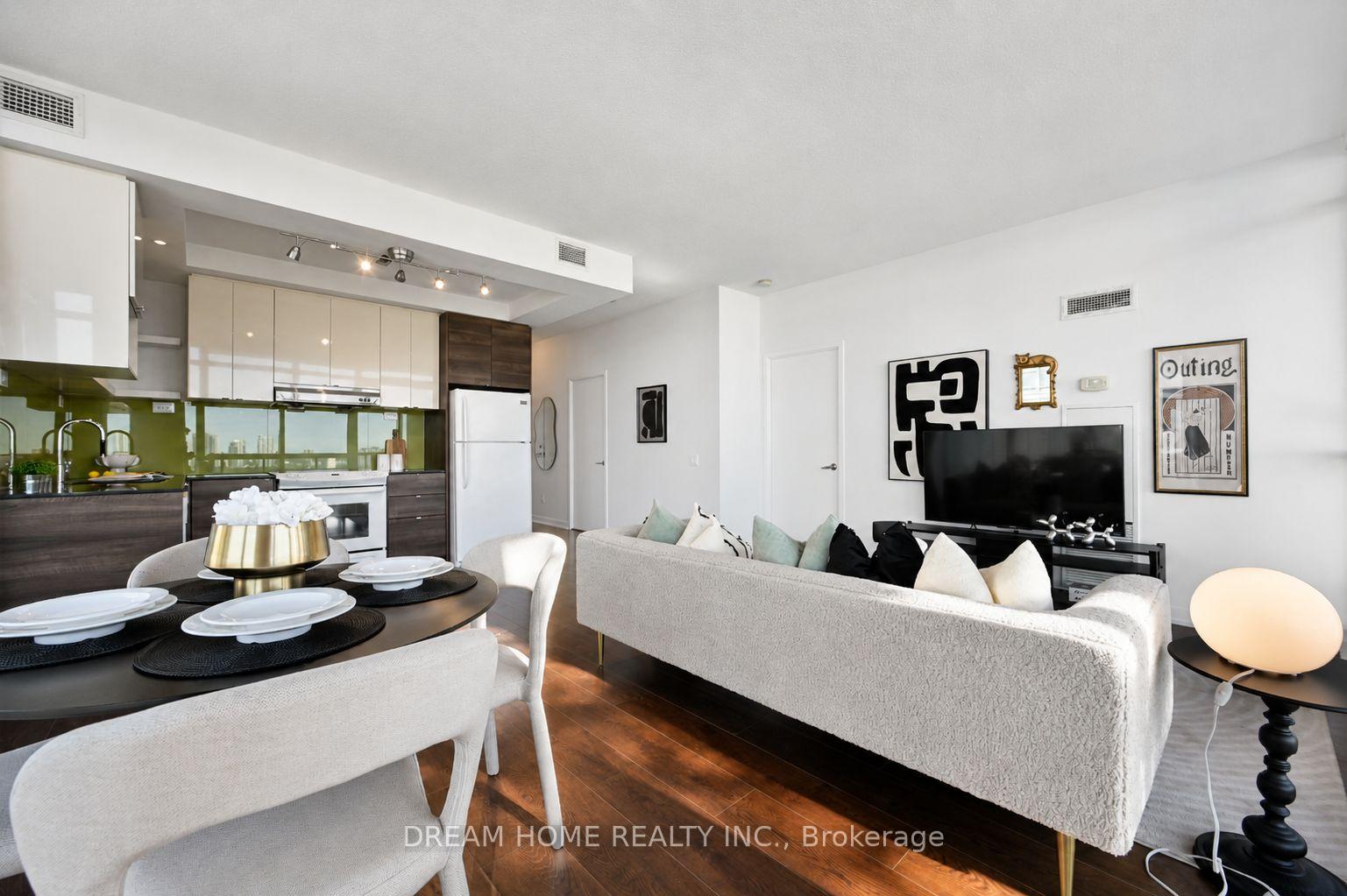 Photo 11 of Unit 2608, 121 Mcmahon Drive, North York, Bayview Village — HOMEH